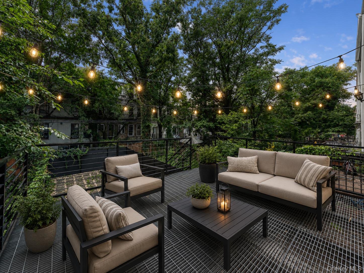 Single Family Bainbridge Street Brooklyn, NY 11233, MLS-1000499-18