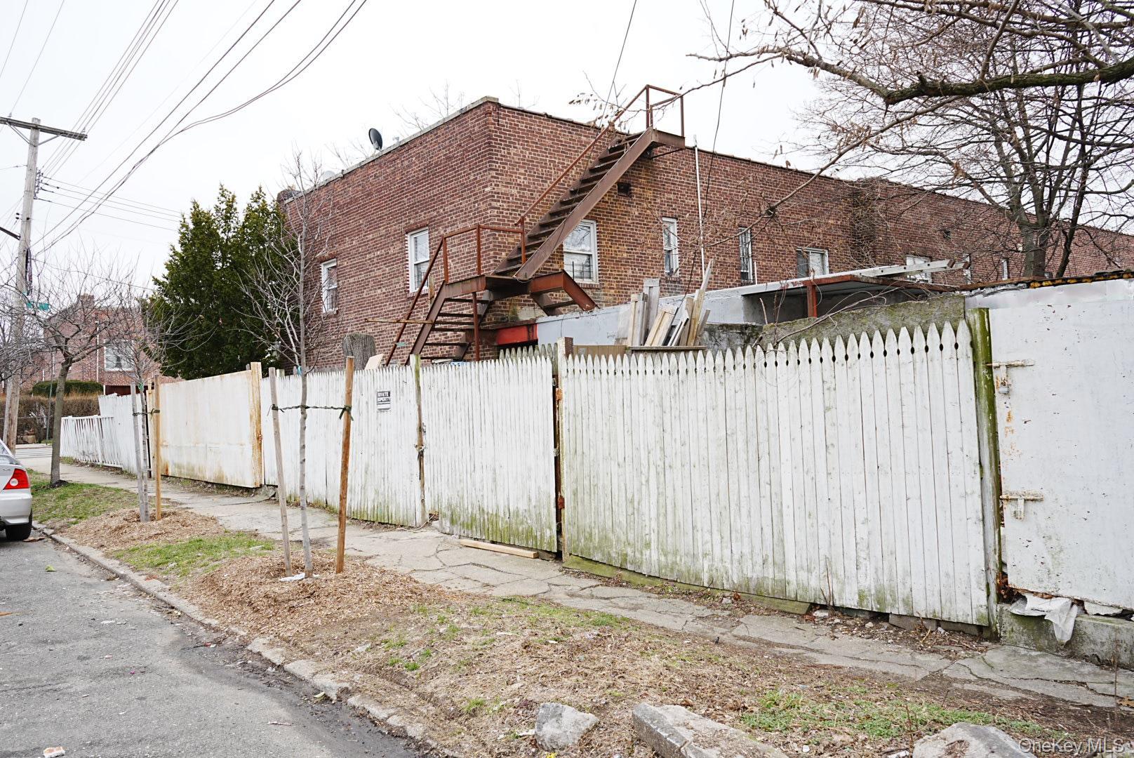 Single Family 188th Queens, NY 11423, MLS-1000526-3