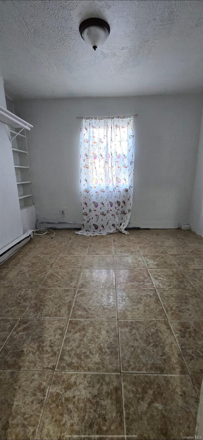 Single Family 188th Queens, NY 11423, MLS-1000526-5