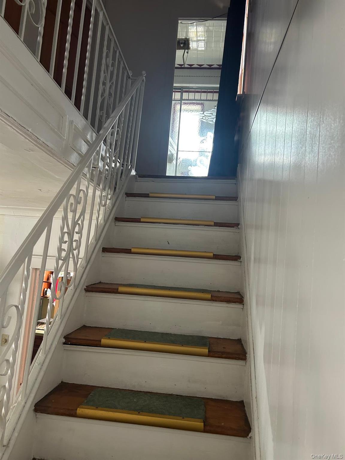 Single Family 197th Queens, NY 11412, MLS-1000528-10