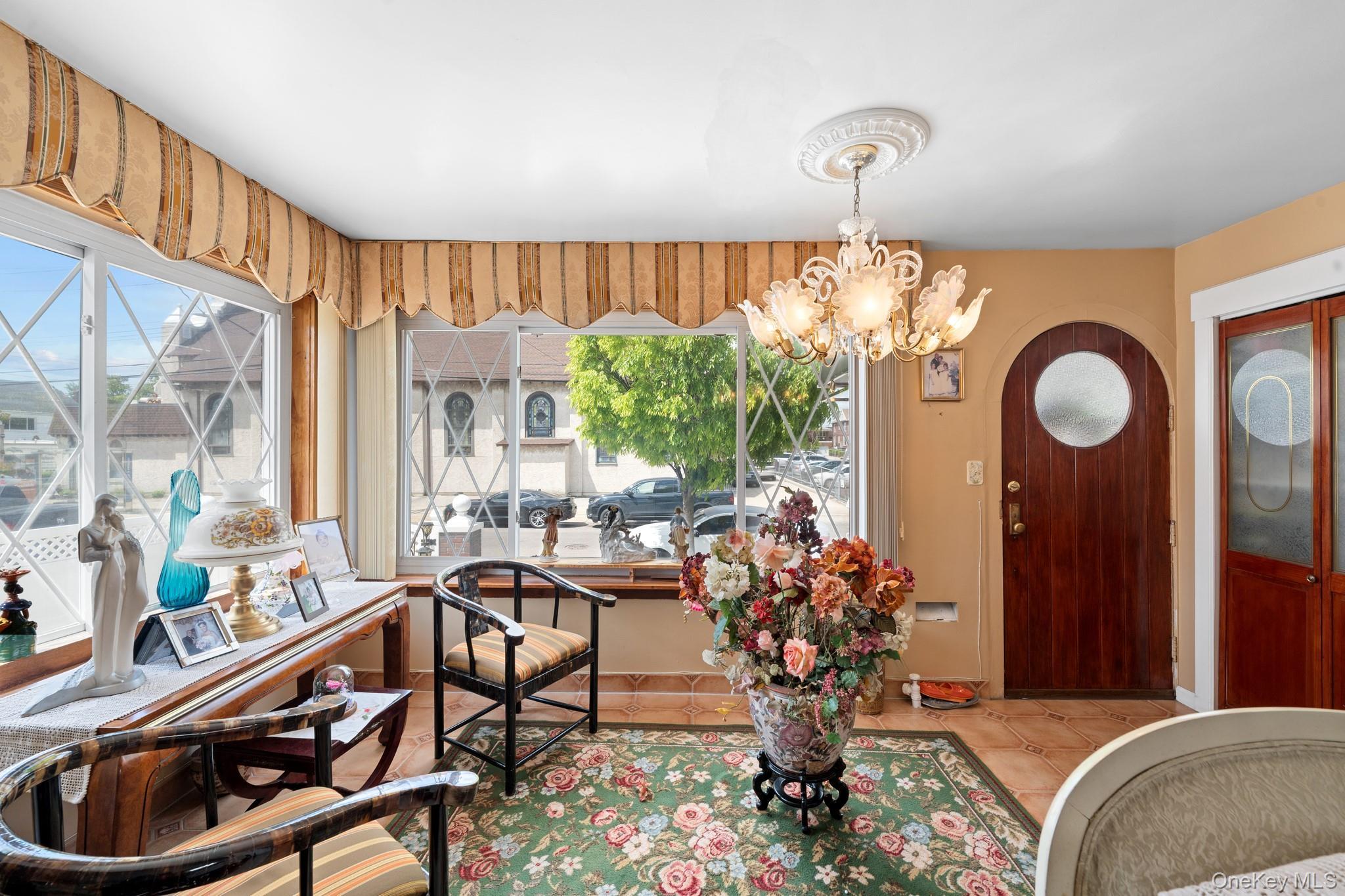 Single Family 101st Queens, NY 11414, MLS-1000564-19