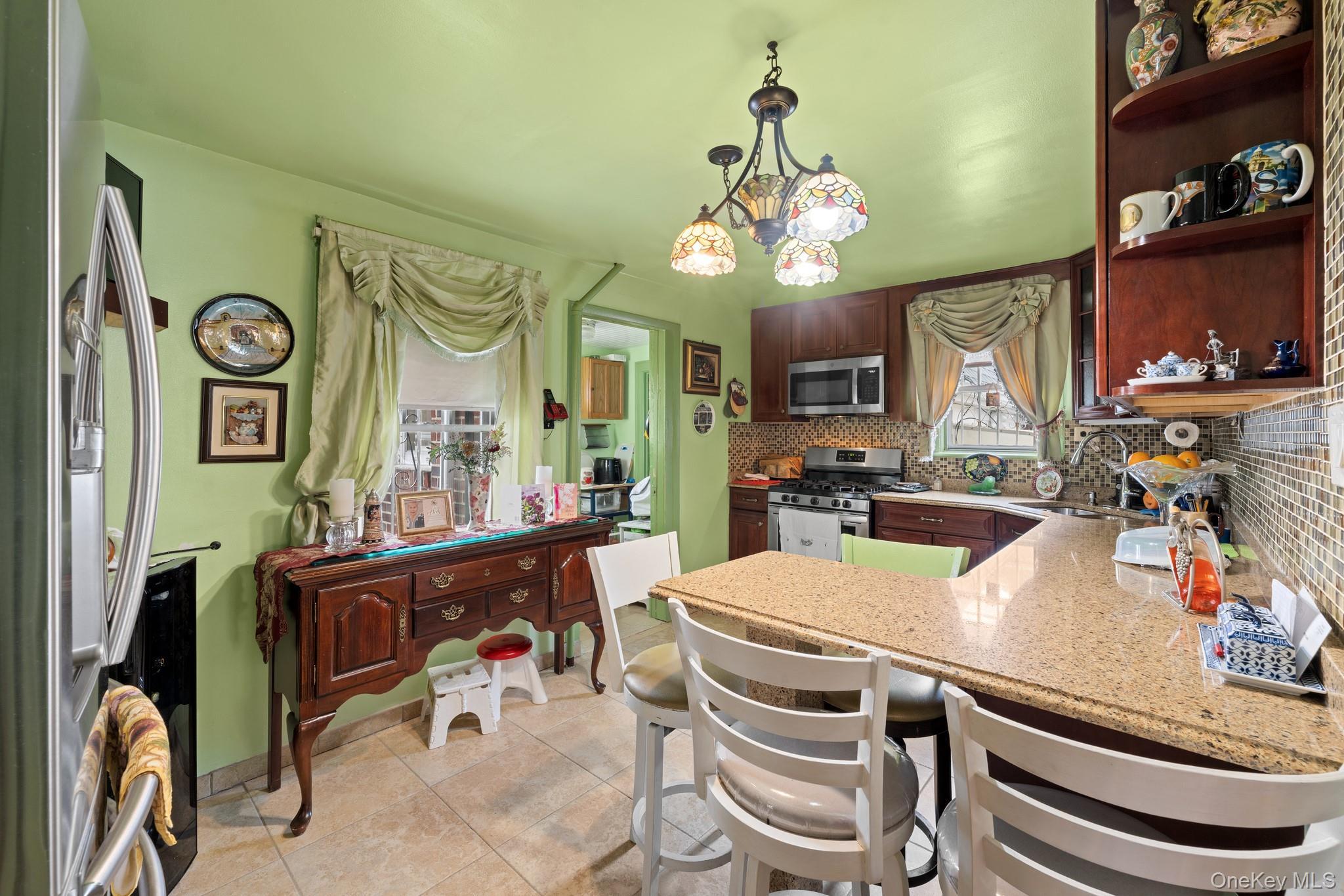 Single Family 101st Queens, NY 11414, MLS-1000564-28