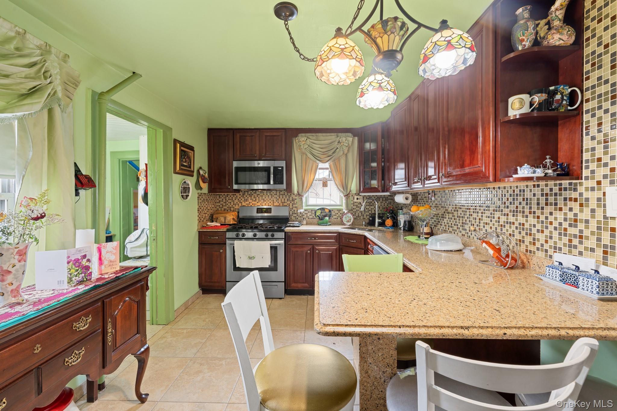 Single Family 101st Queens, NY 11414, MLS-1000564-29