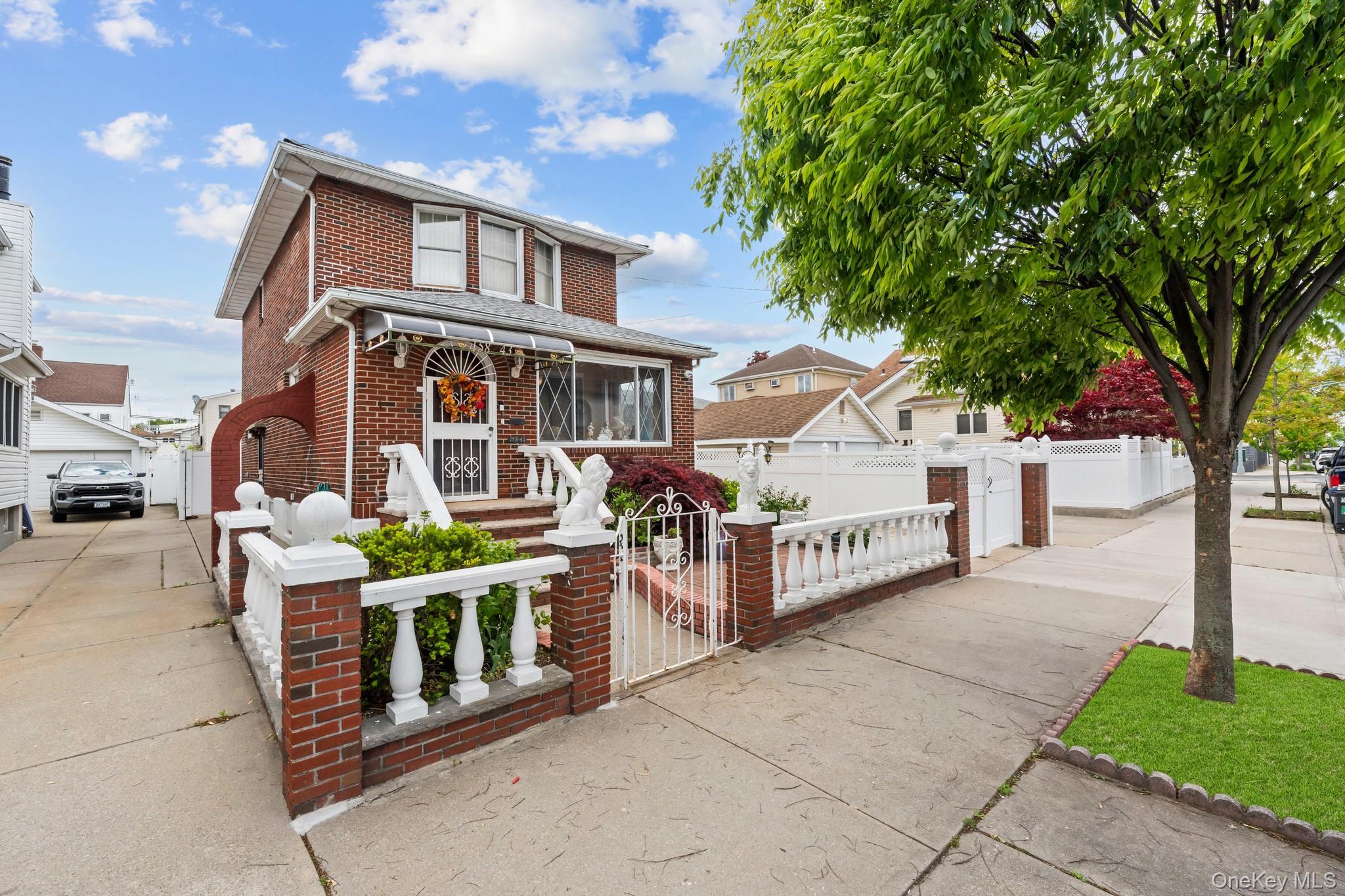Single Family 101st Queens, NY 11414, MLS-1000564-45