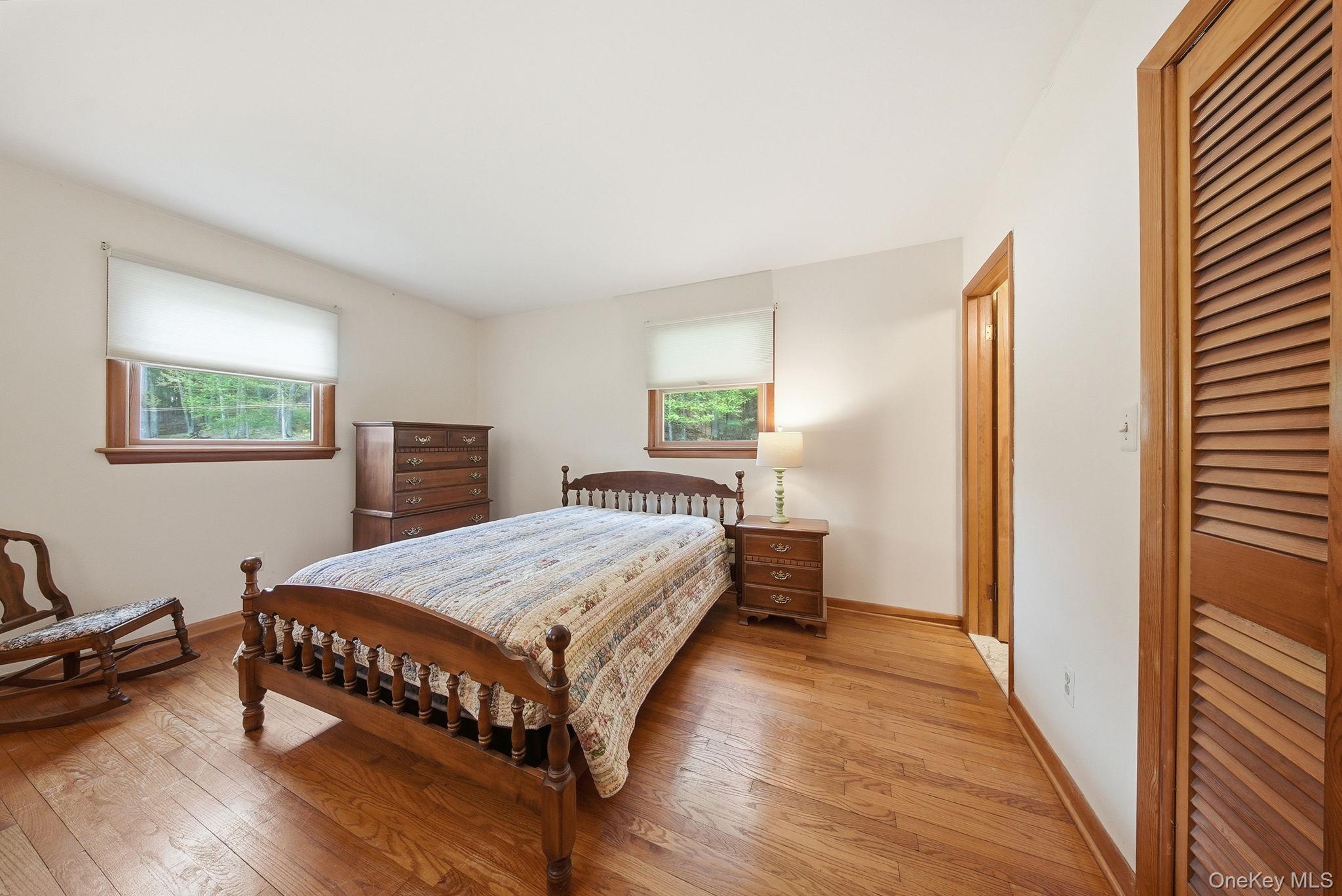 Single Family Airport Sullivan County, NY 12528, MLS-1000565-11