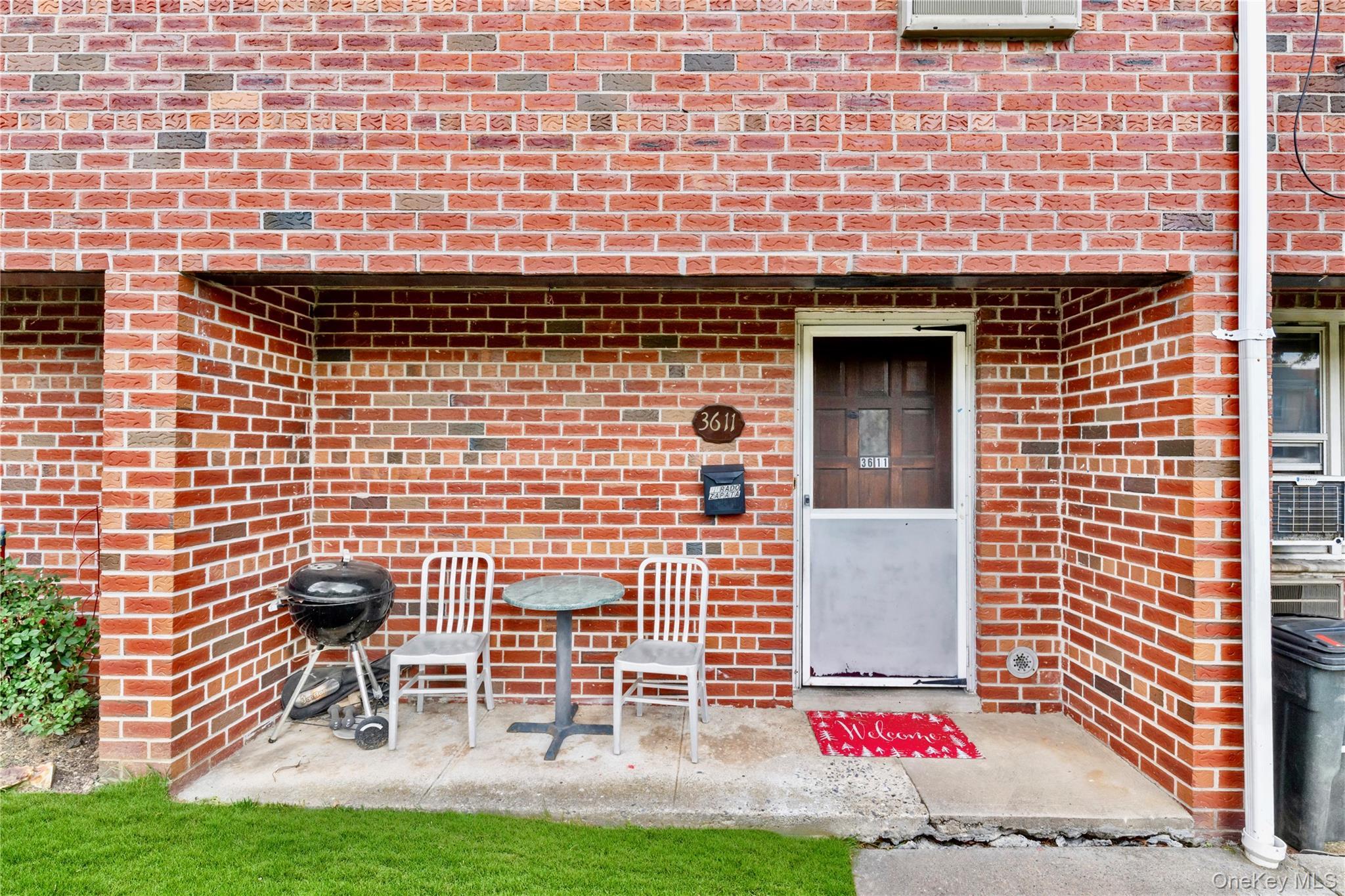 Single Family Utopia Parkway Queens, NY 11358, MLS-1000582-3