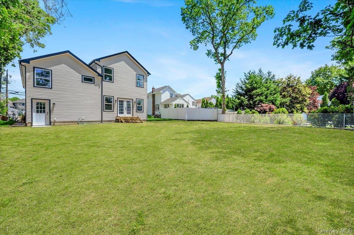 Single Family Barbara Court Nassau County, NY 11710, MLS-1000595-16