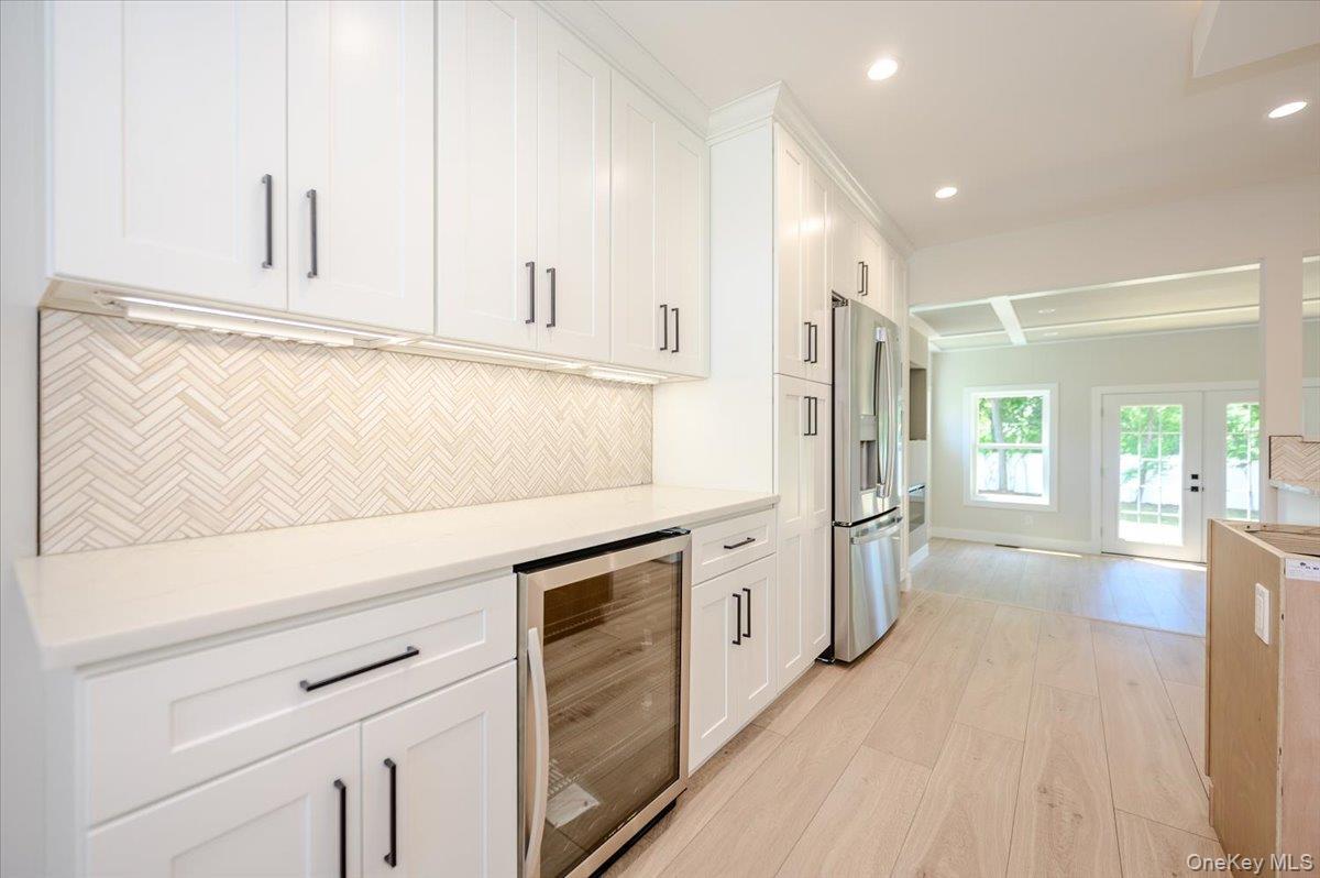 Single Family Barbara Court Nassau County, NY 11710, MLS-1000595-5