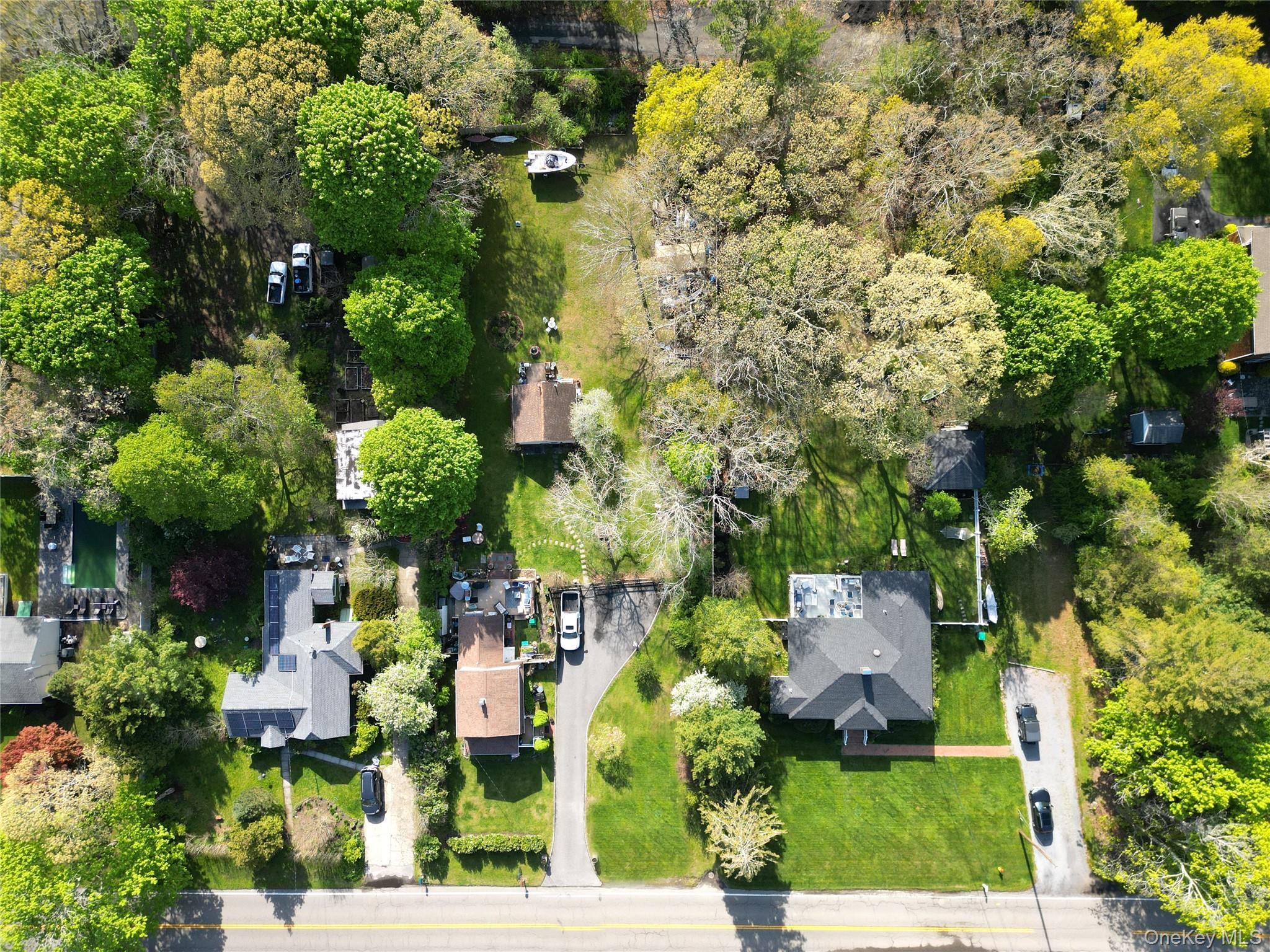 Single Family Summit Boulevard Suffolk County, NY 11977, MLS-1000601-19