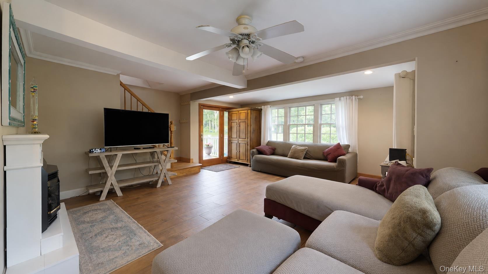 Single Family Summit Boulevard Suffolk County, NY 11977, MLS-1000601-4