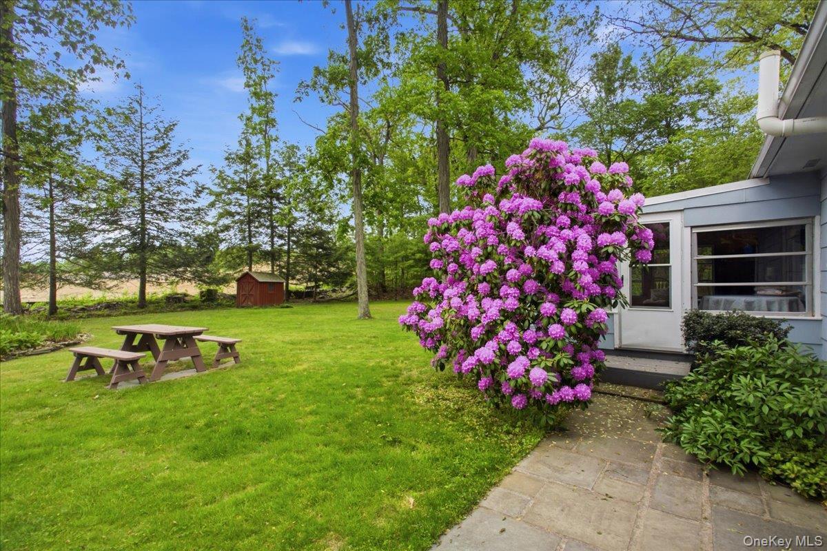 Single Family Greentree Dutchess County, NY 12538, MLS-1000607-16