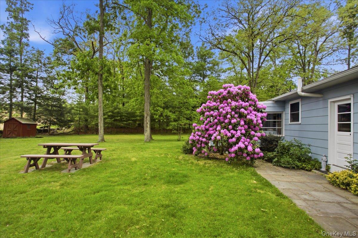 Single Family Greentree Dutchess County, NY 12538, MLS-1000607-17