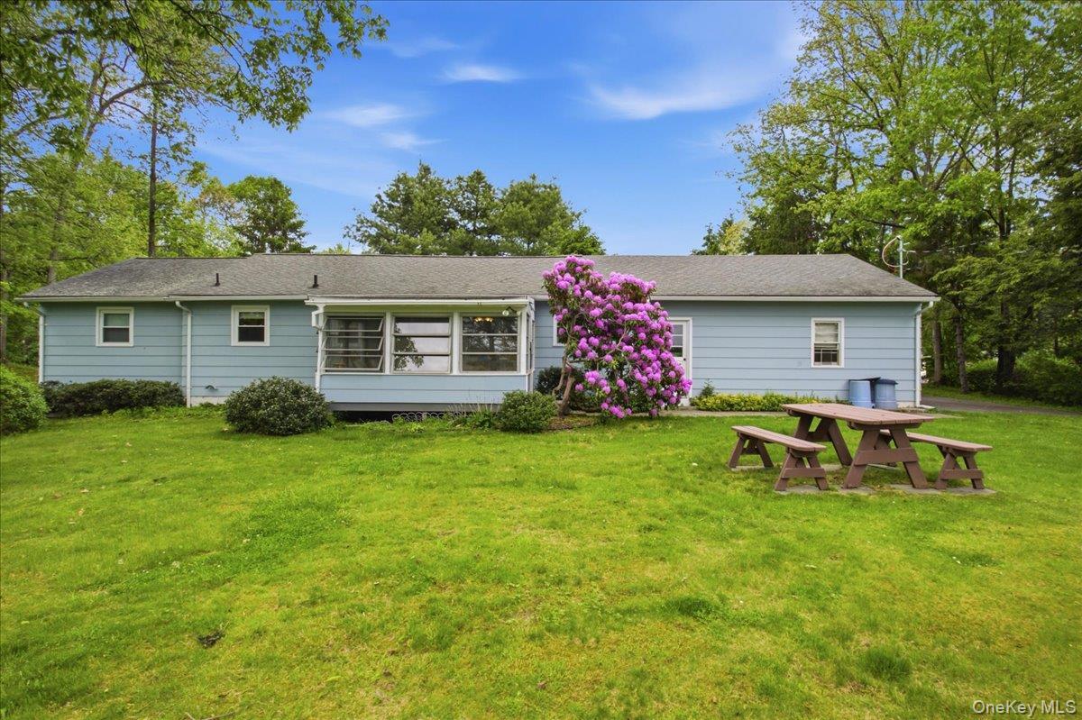 Single Family Greentree Dutchess County, NY 12538, MLS-1000607-22