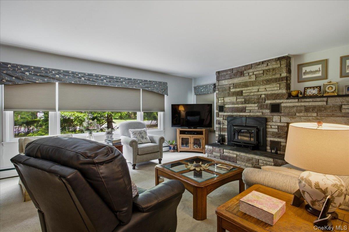Single Family Greentree Dutchess County, NY 12538, MLS-1000607-6