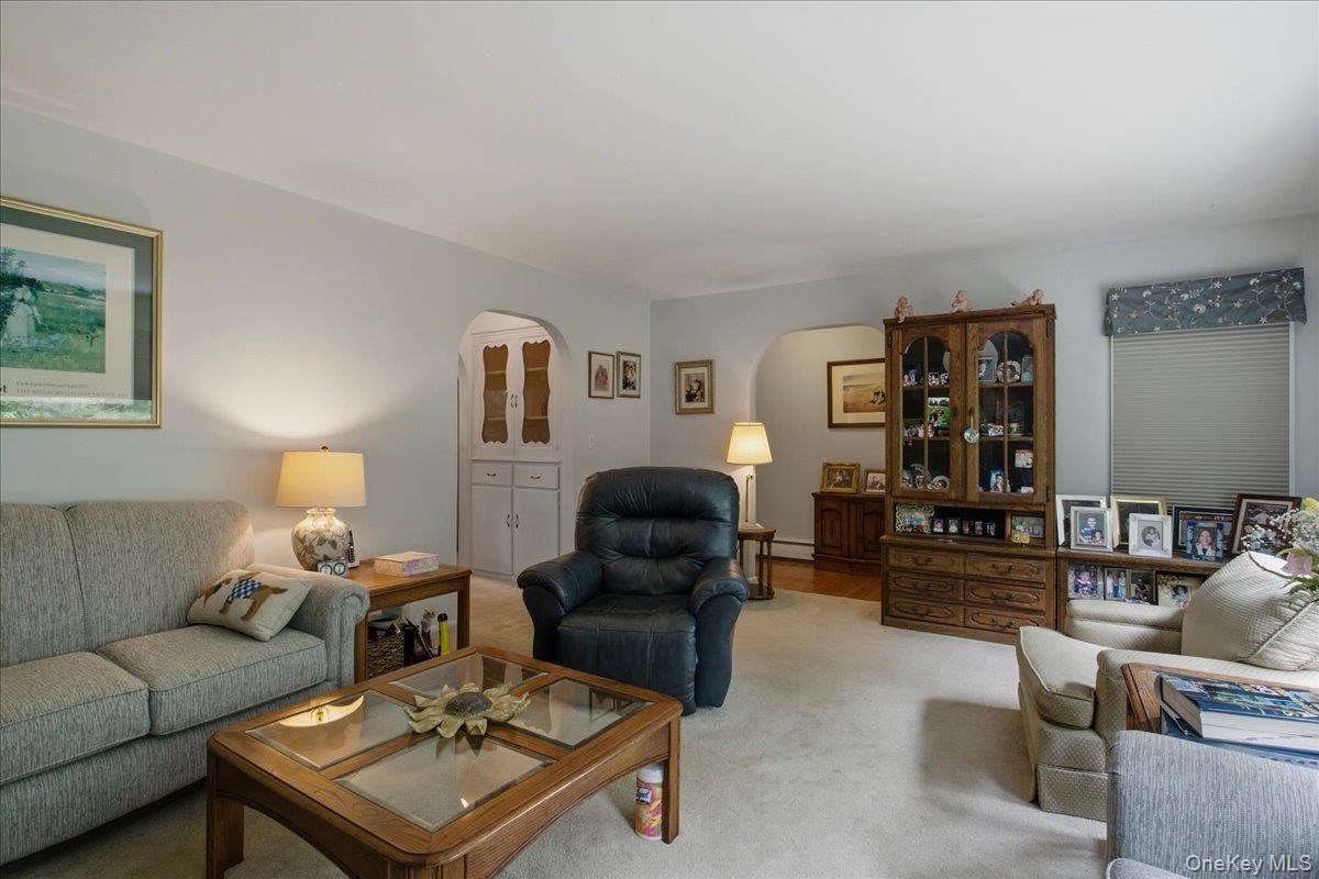 Single Family Greentree Dutchess County, NY 12538, MLS-1000607-8