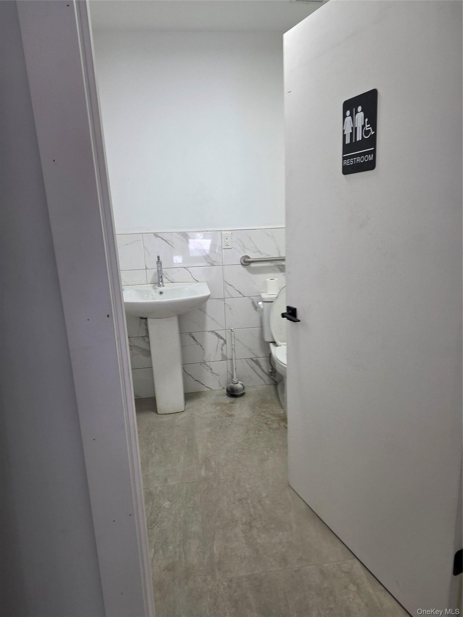 Commercial Lease Jesup  Bronx, NY 10452, MLS-1000634-8