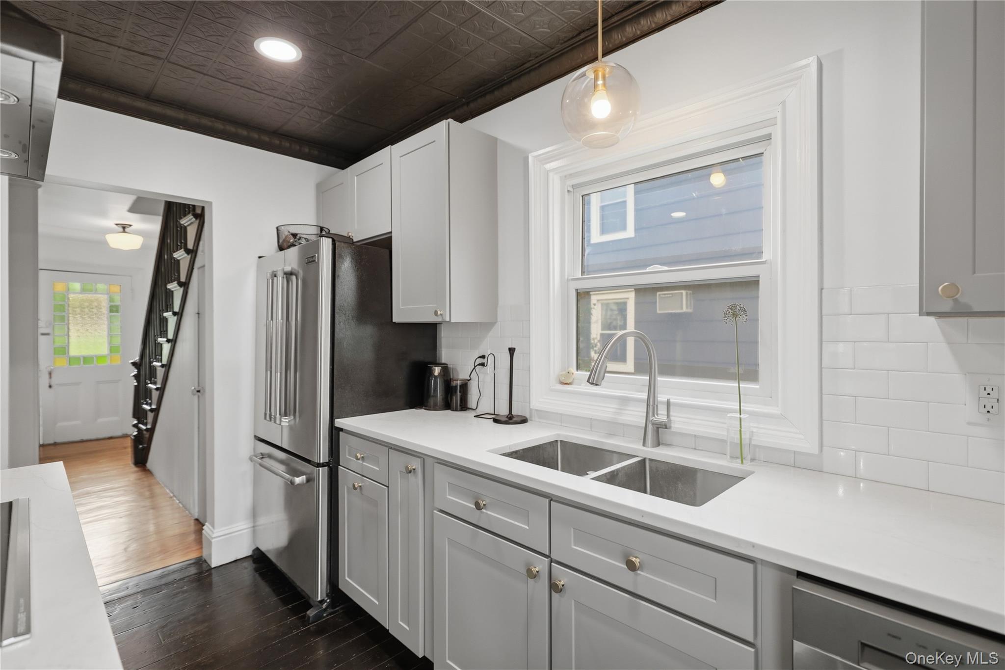 Single Family Main Street Orange County, NY 12518, MLS-1000669-17