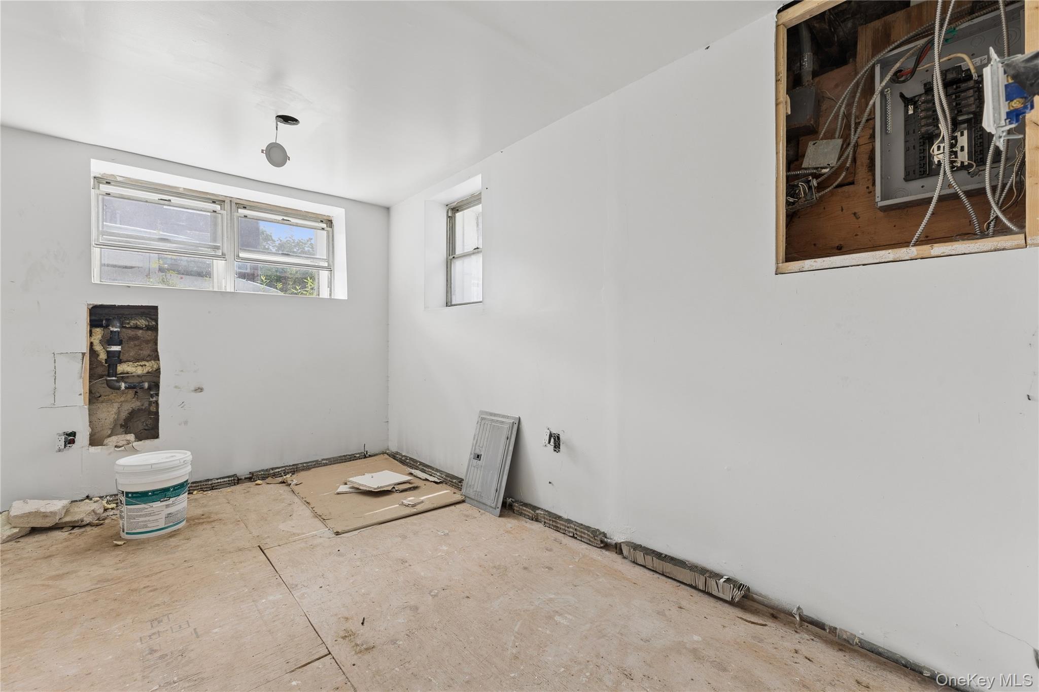Single Family 55th  Brooklyn, NY 11234, MLS-1000685-6