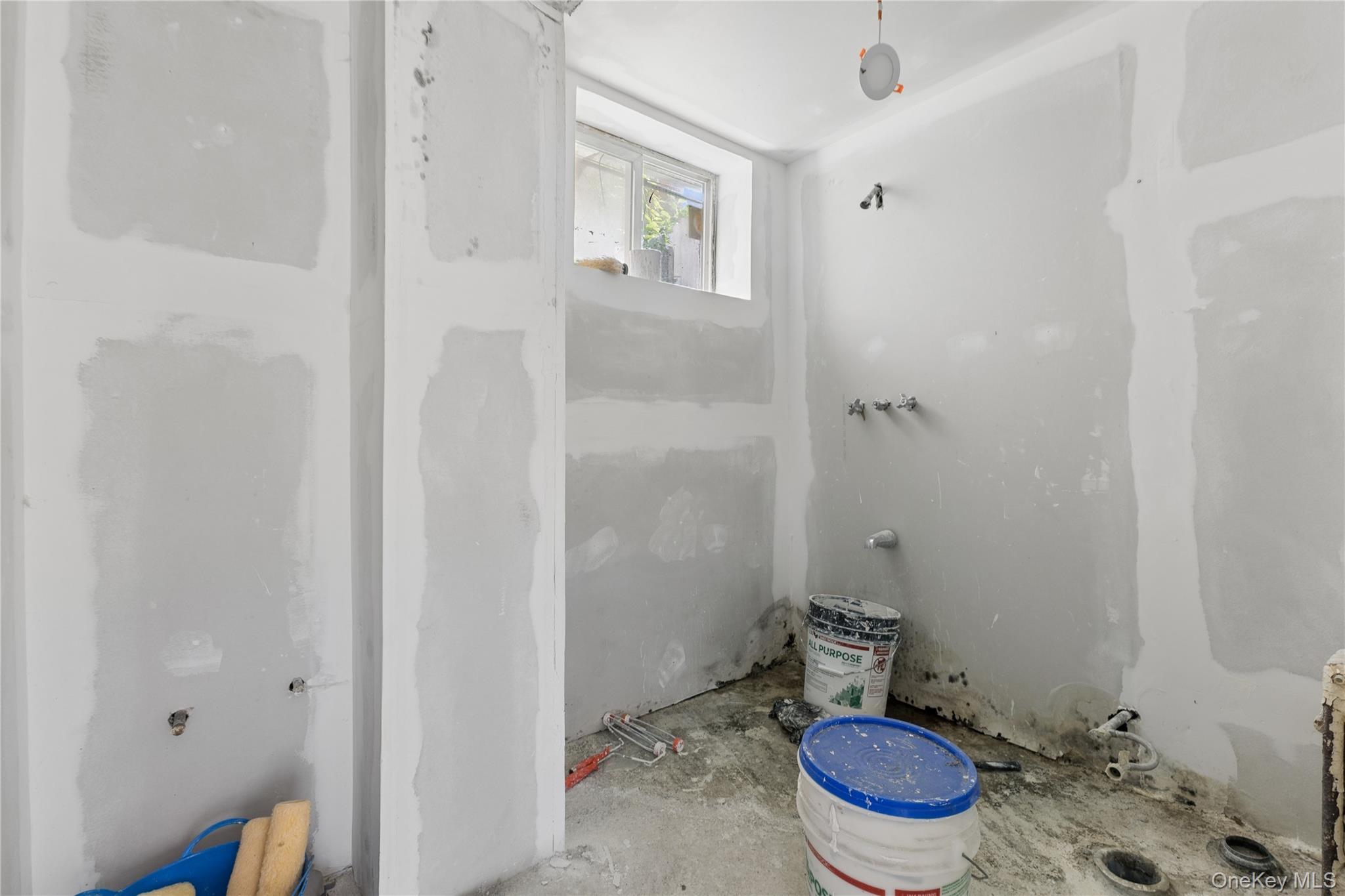 Single Family 55th  Brooklyn, NY 11234, MLS-1000685-9