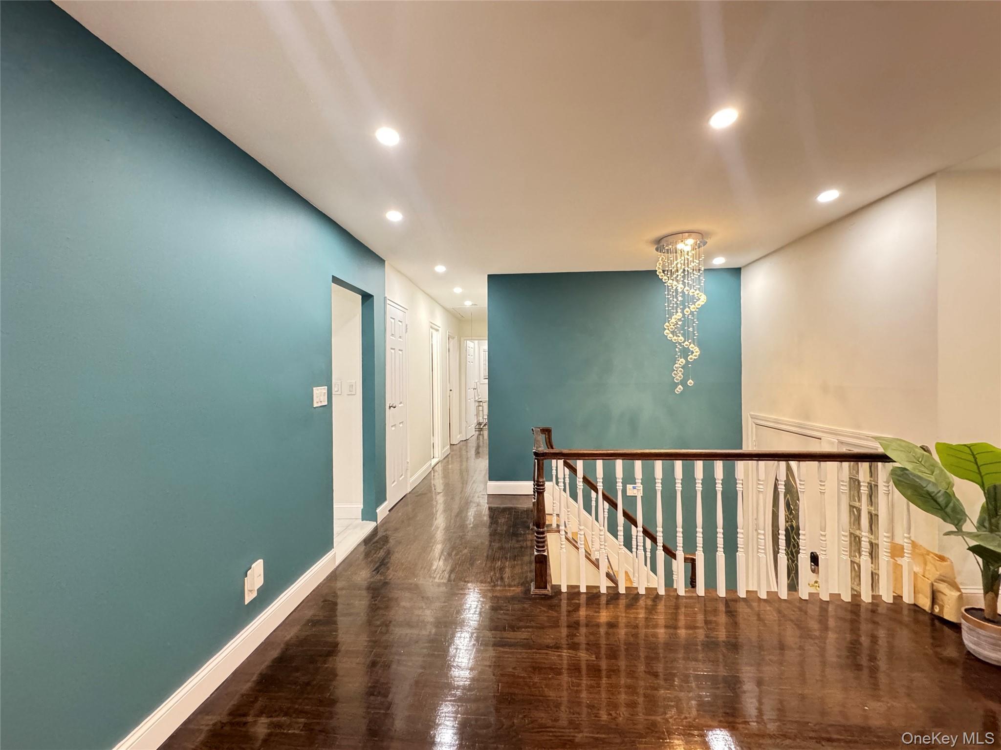 Single Family Park Drive E Nassau County, NY 11791, MLS-1000693-12