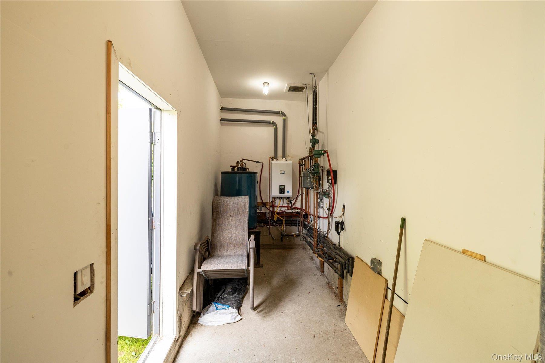 Single Family Bath Street  Nassau County, NY 11561, MLS-1000703-30