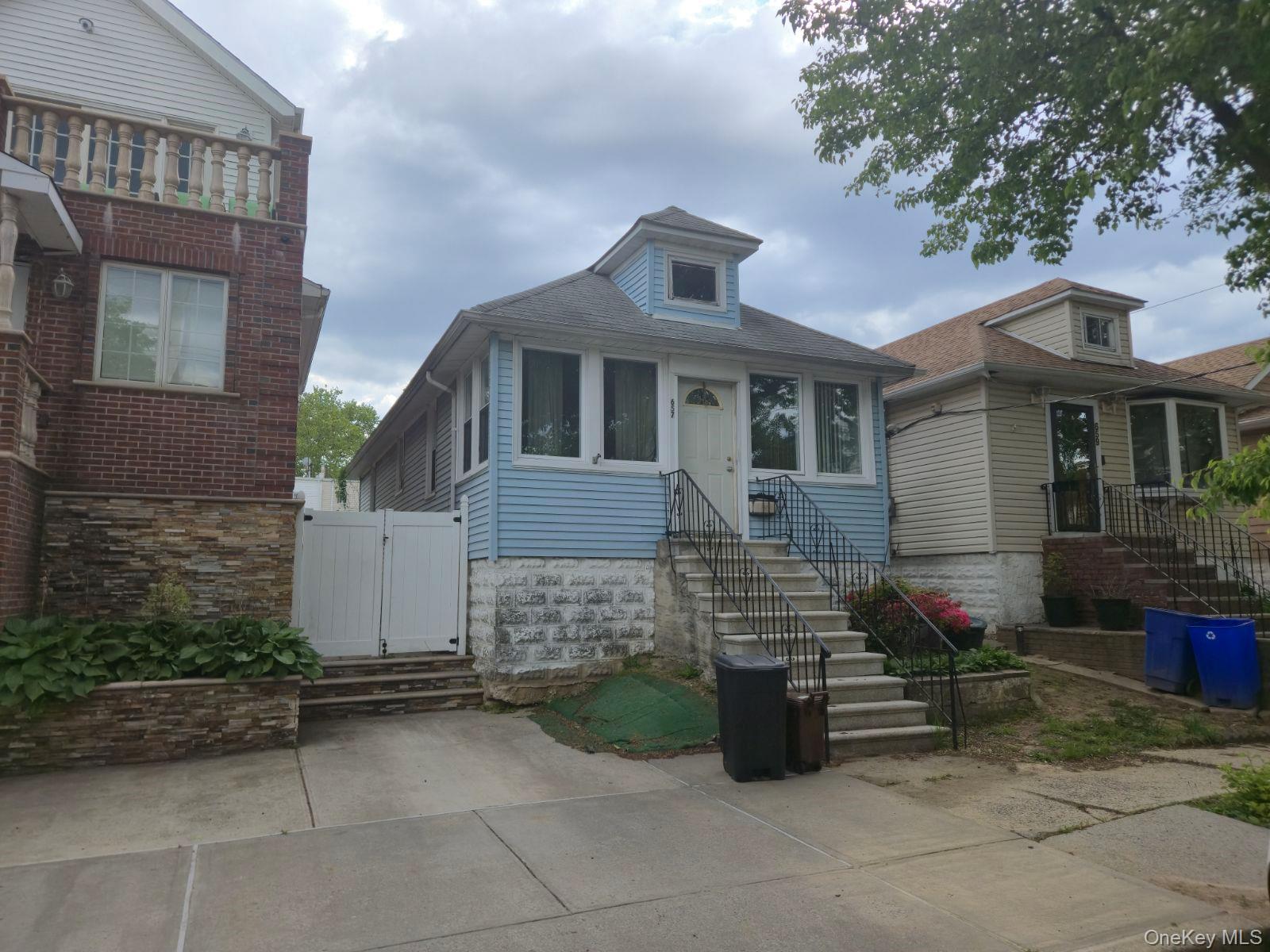 Single Family Wilcox  Bronx, NY 10465, MLS-1000735-3