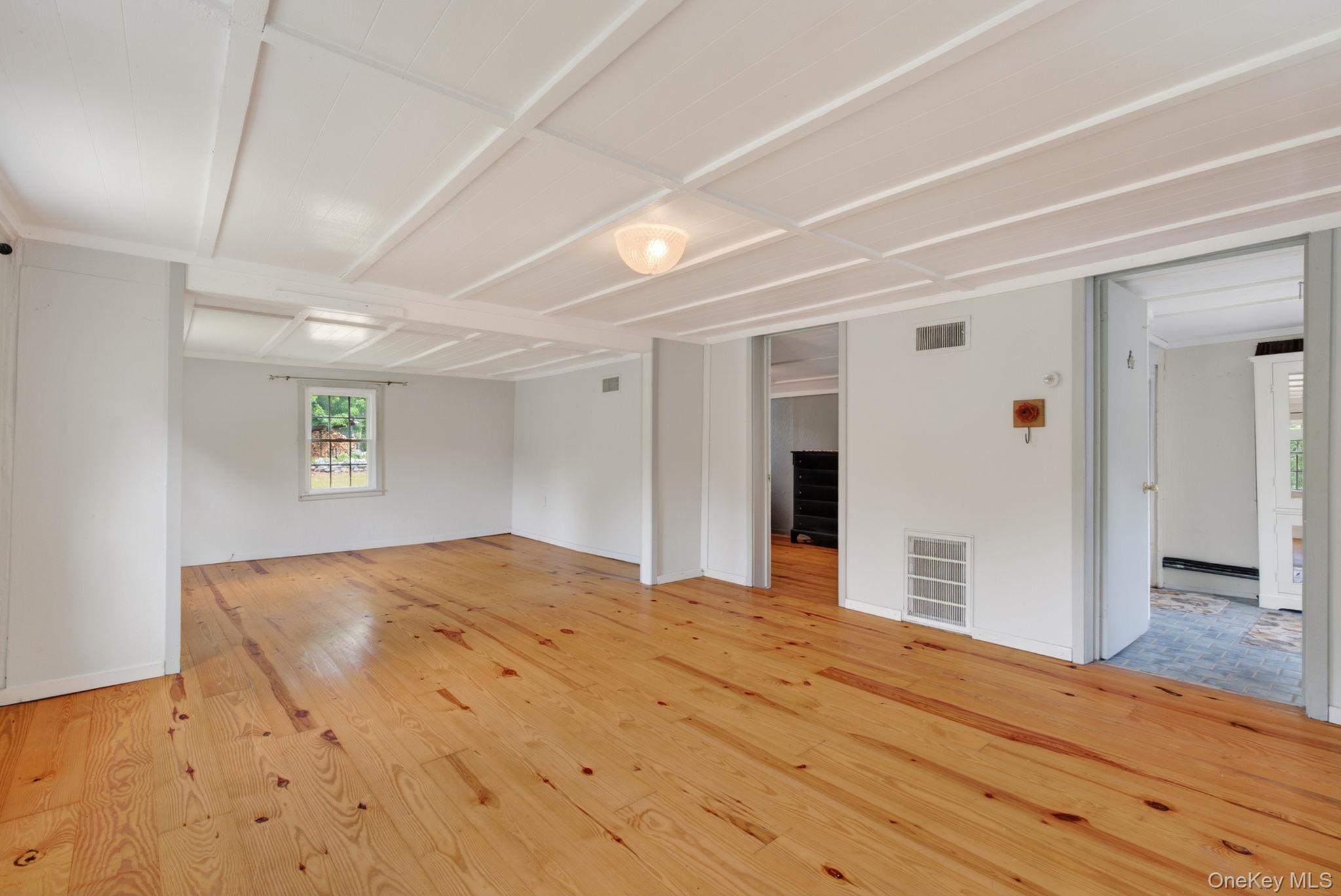 Single Family Morgan Hill Road  Ulster County, NY 12443, MLS-1000763-33