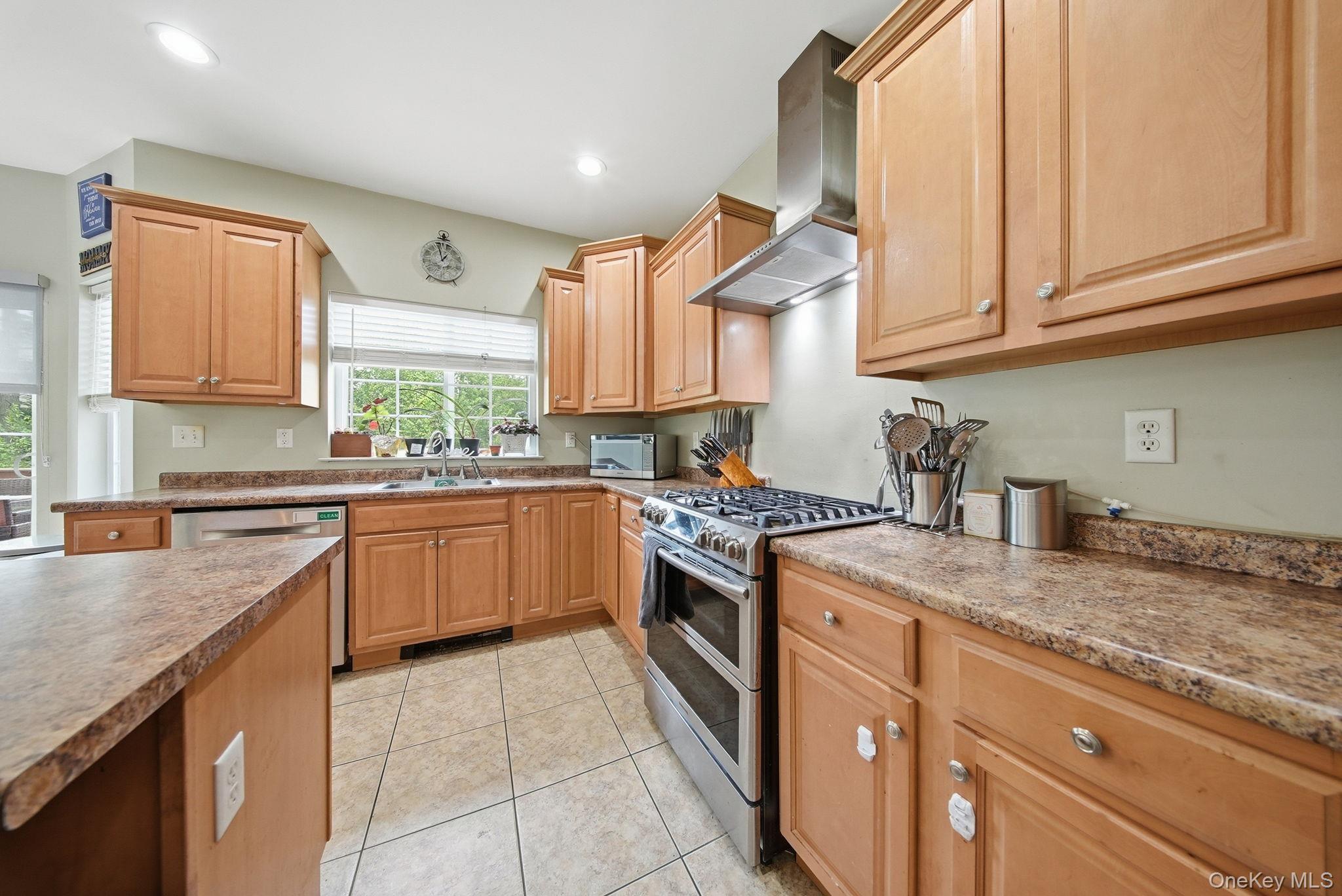 Single Family Plymouth Lane Sullivan County, NY 12775, MLS-1000774-8