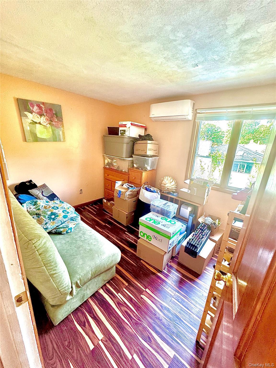 Single Family Prince Street  Suffolk County, NY 11772, MLS-1000778-11