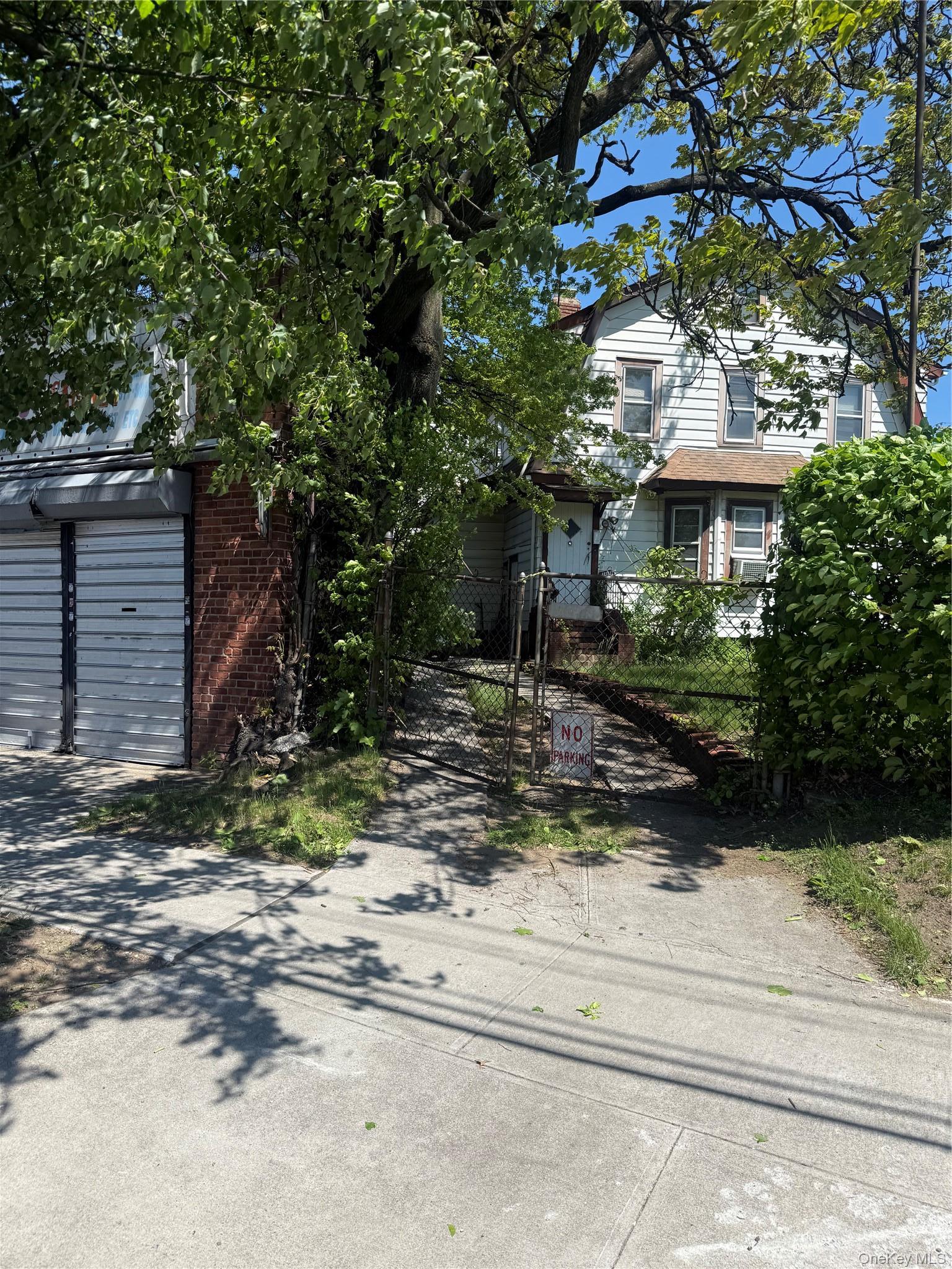 Single Family 140th Avenue  Queens, NY 11434, MLS-1000781-11