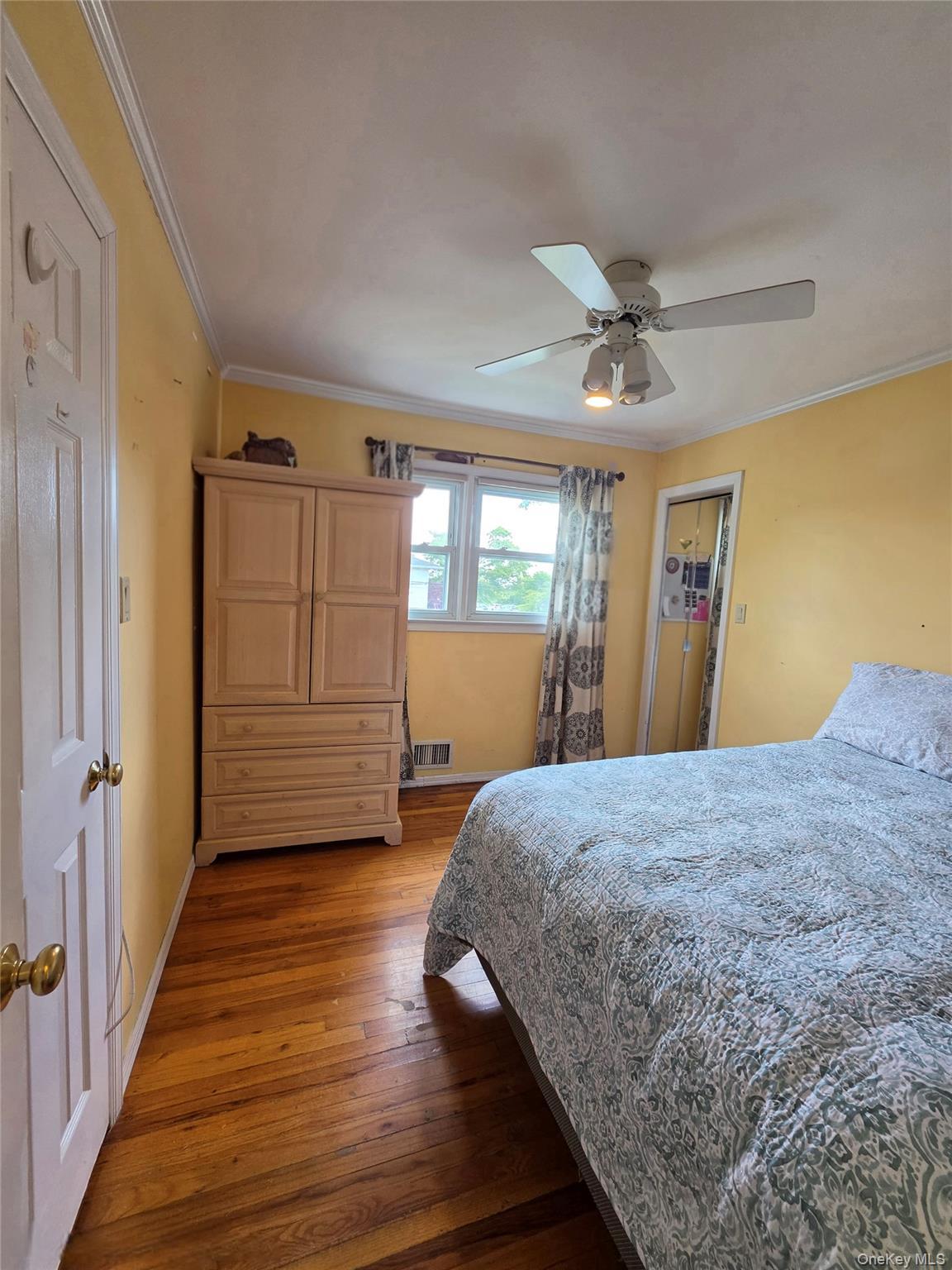 Single Family 165th Avenue  Queens, NY 11414, MLS-1000788-14