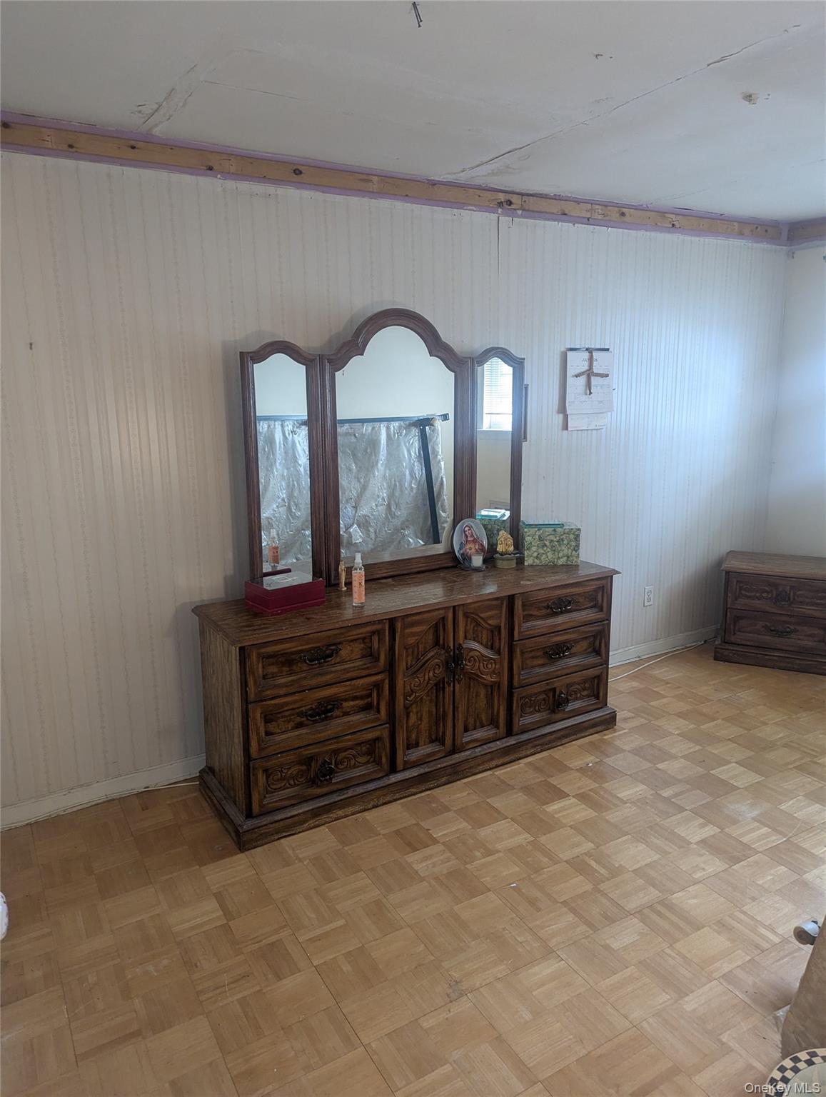 Single Family Lawton Avenue Bronx, NY 10465, MLS-1000802-4