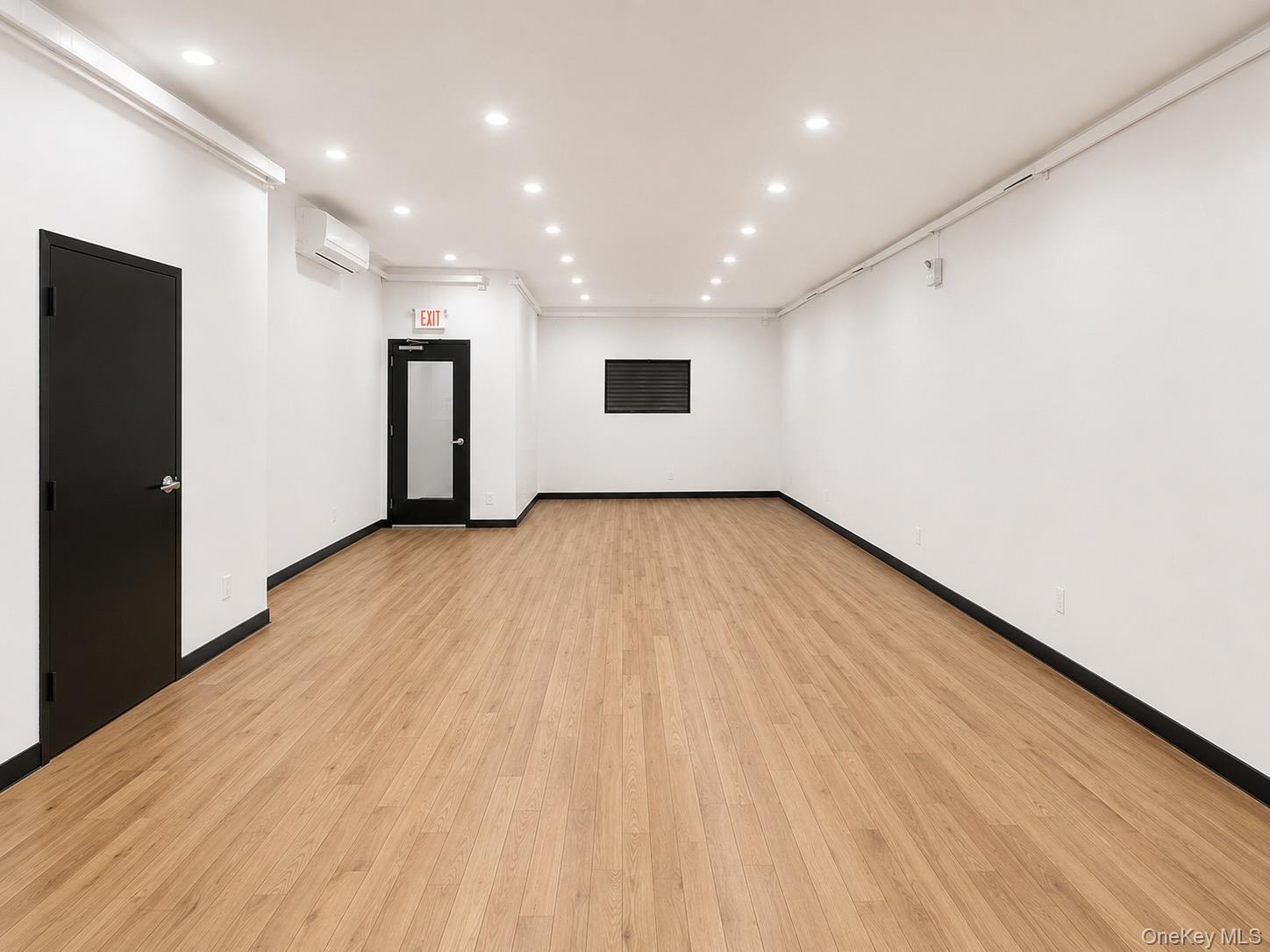 Commercial Lease Broadway Brooklyn, NY 11206, MLS-1000806-5