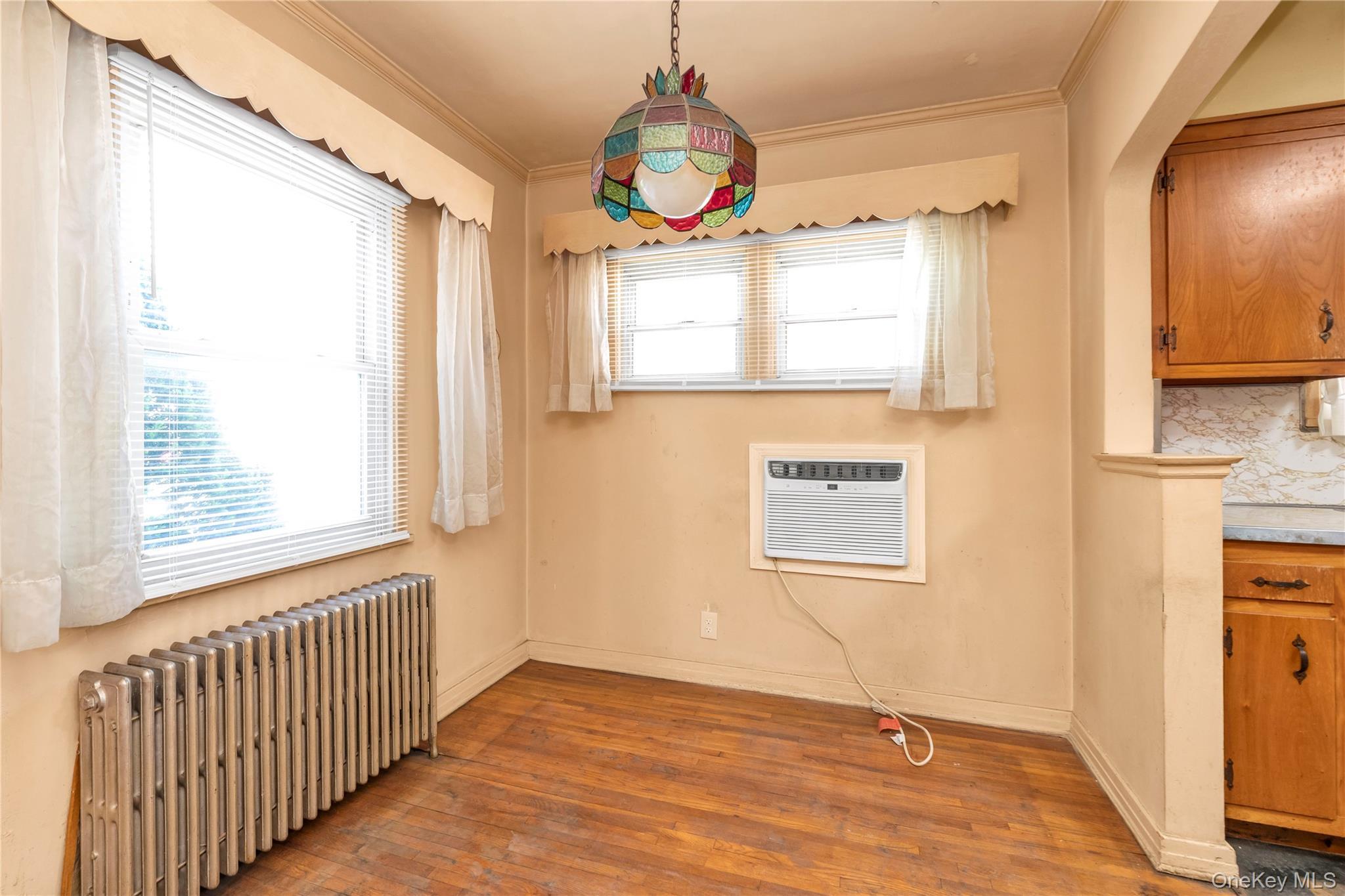 Single Family Effington Queens, NY 11358, MLS-1000819-6