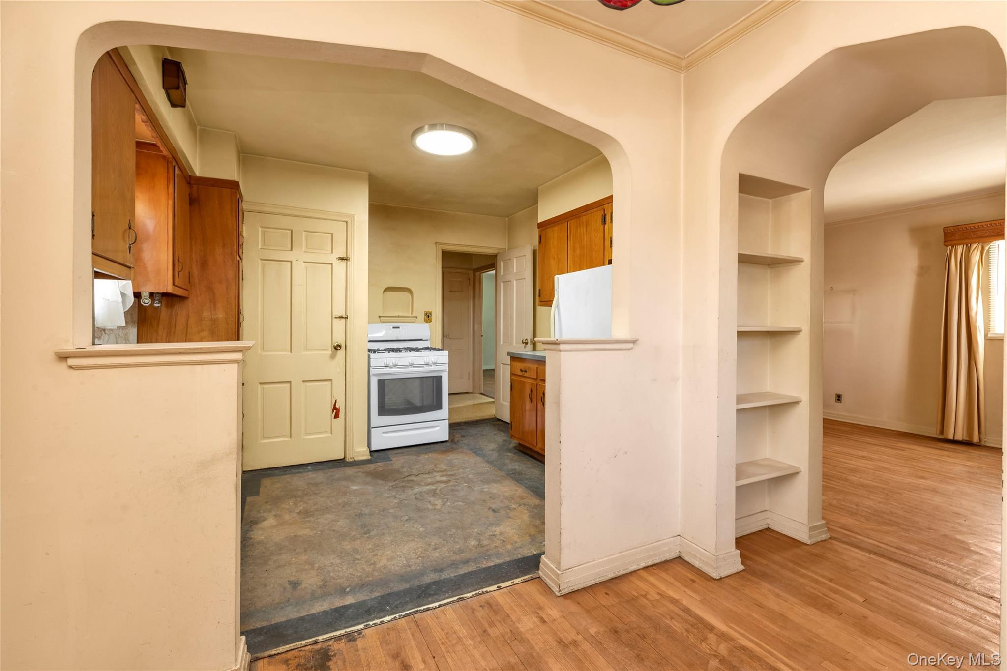 Single Family Effington Queens, NY 11358, MLS-1000819-7