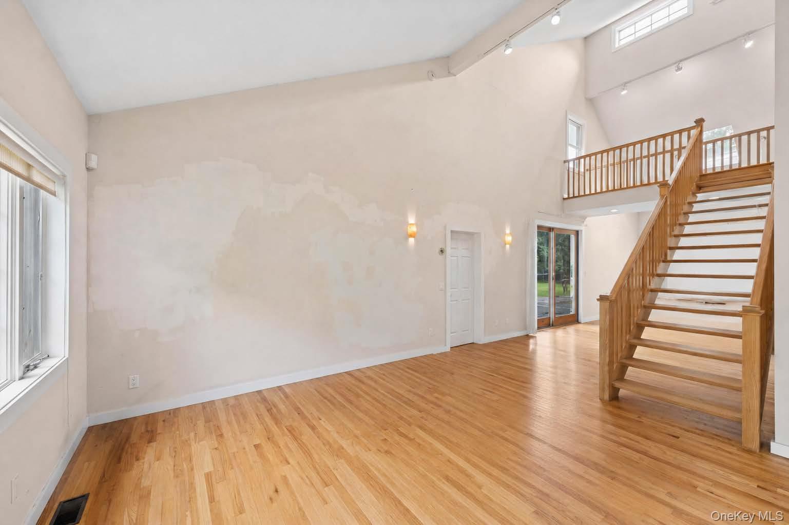 Single Family Red Creek Road  Suffolk County, NY 11946, MLS-1000827-12