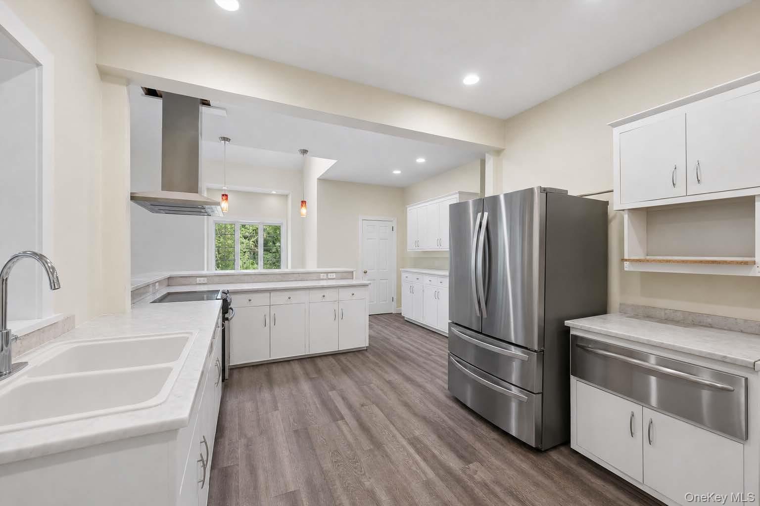 Single Family Red Creek Road  Suffolk County, NY 11946, MLS-1000827-16