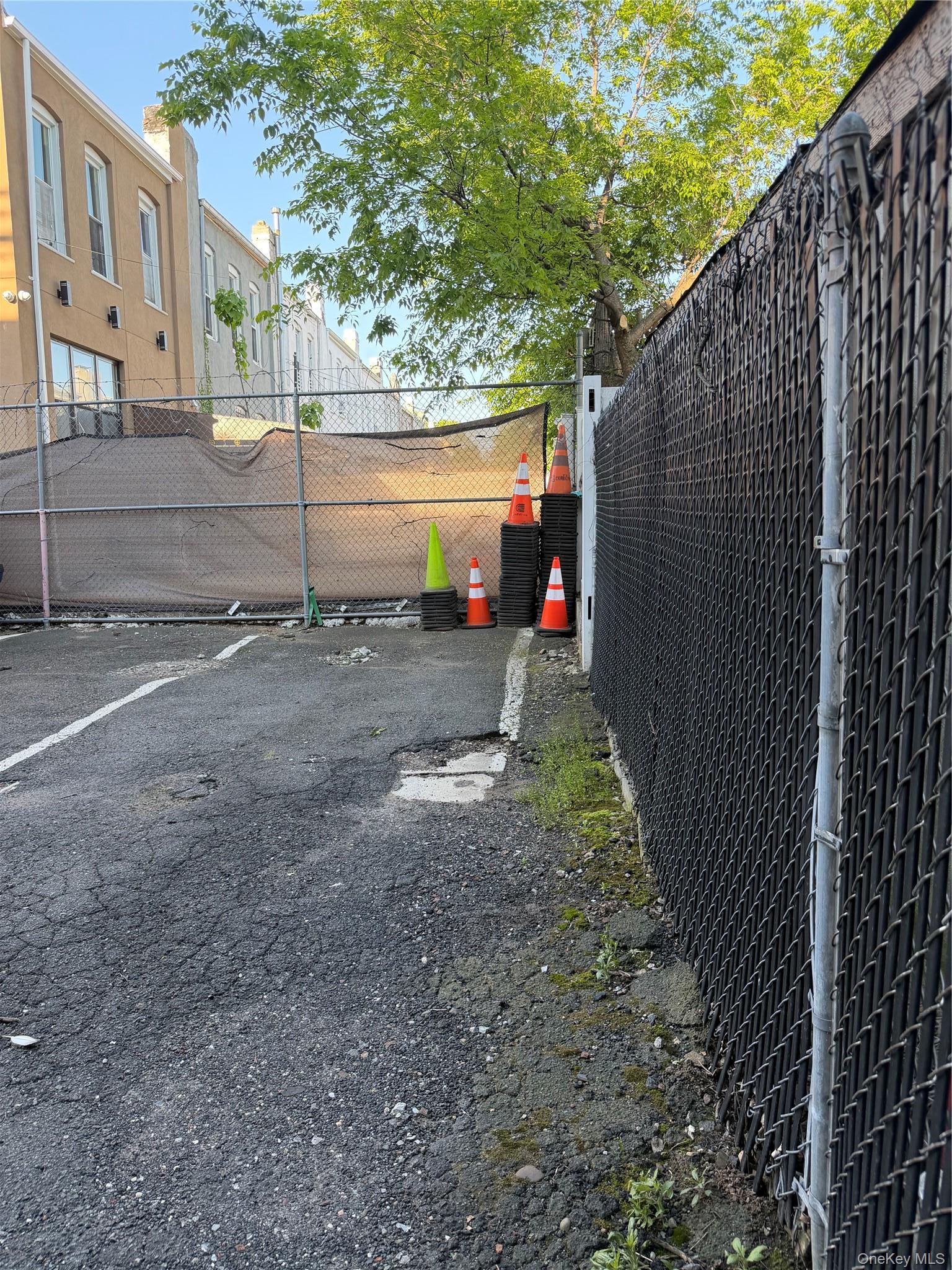 Land Danforth  Brooklyn, NY 11208, MLS-1000864-2