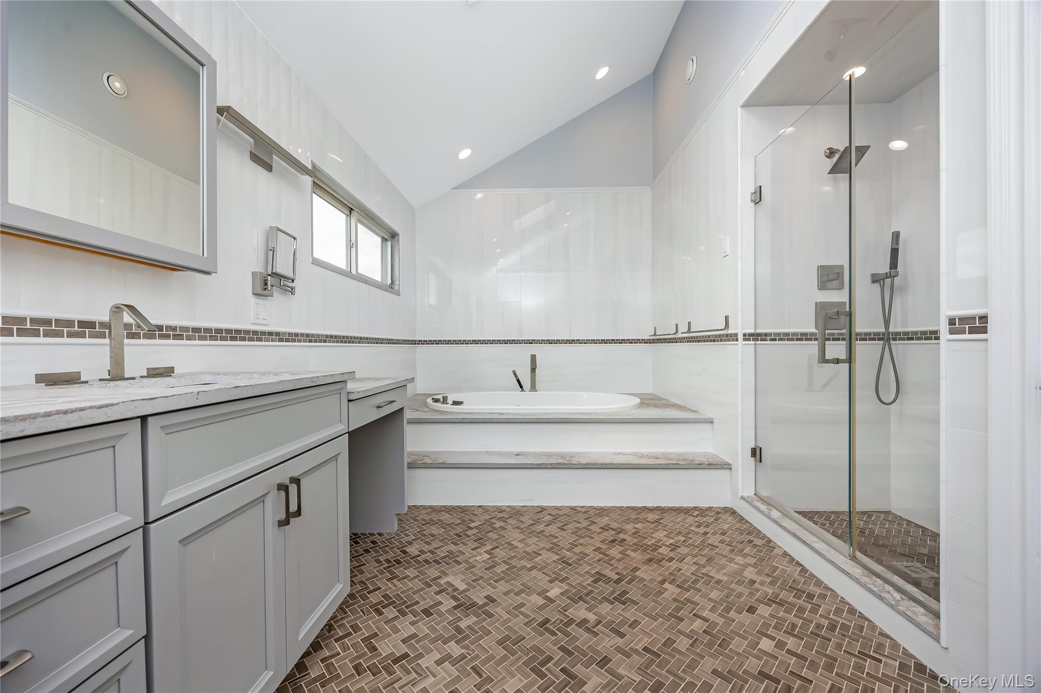 Single Family Bath Street Nassau County, NY 11561, MLS-1000872-29