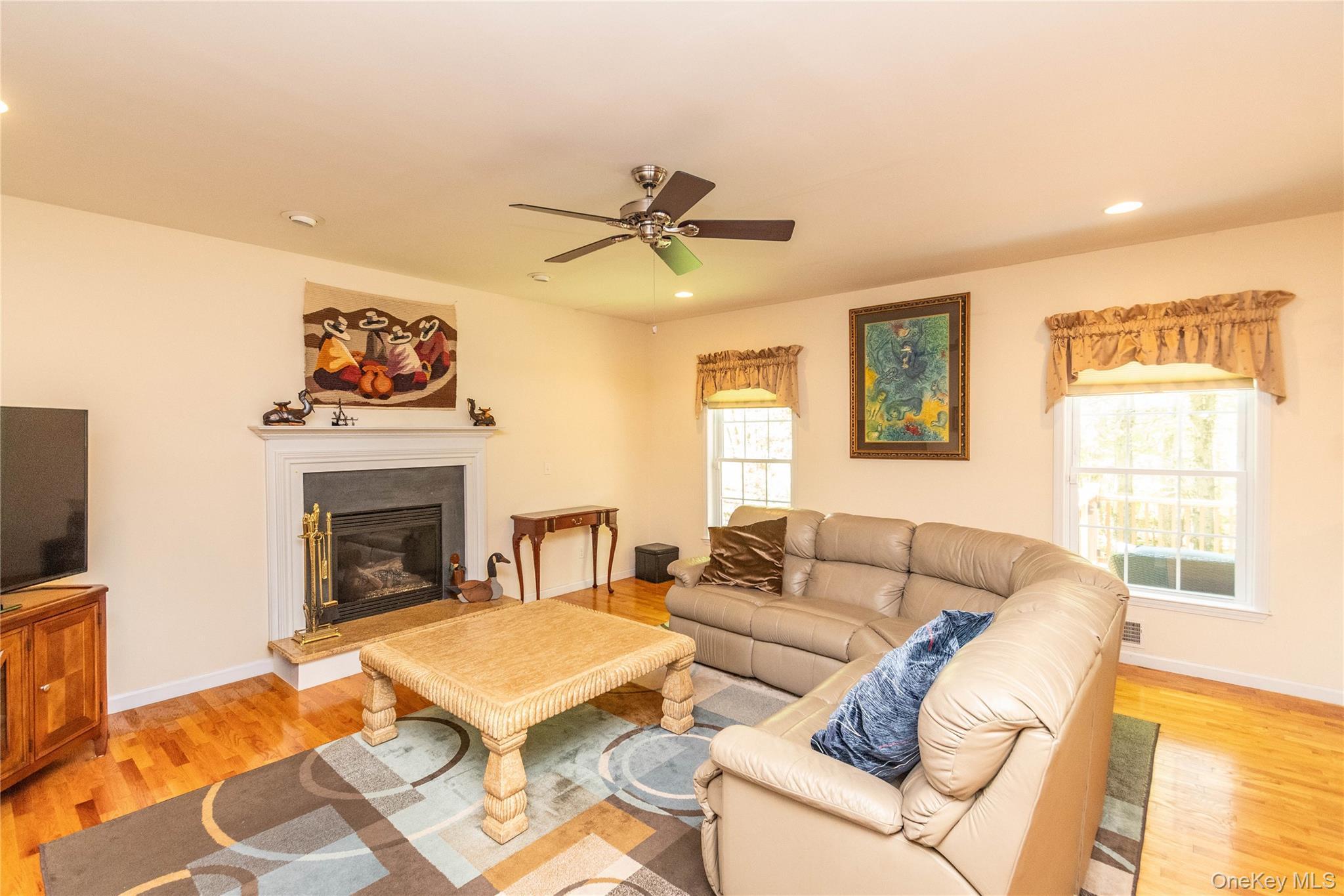 Single Family Glen Rock Circle  Ulster County, NY 12528, MLS-1000928-13