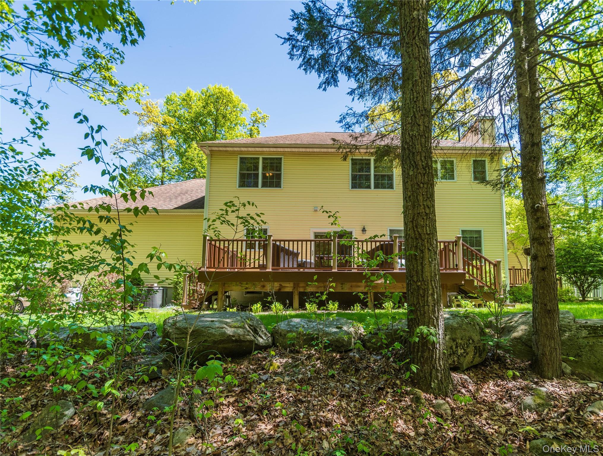 Single Family Glen Rock Circle  Ulster County, NY 12528, MLS-1000928-36