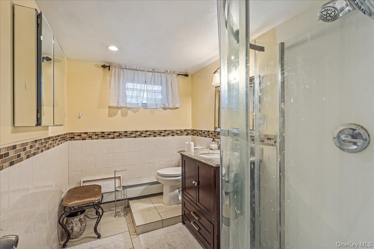 Single Family 229th Street Queens, NY 11413, MLS-1000962-15