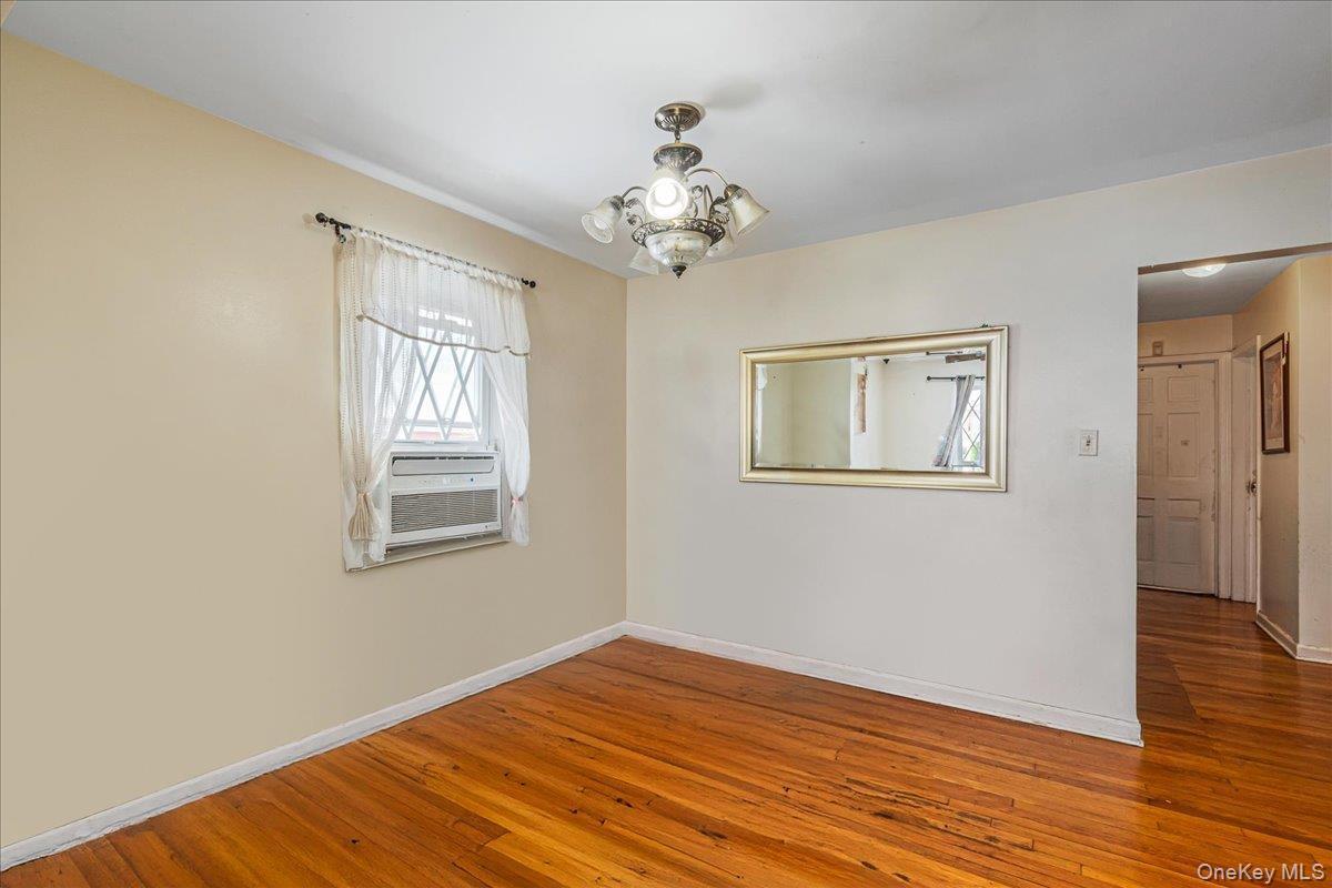 Single Family 229th Street Queens, NY 11413, MLS-1000962-5
