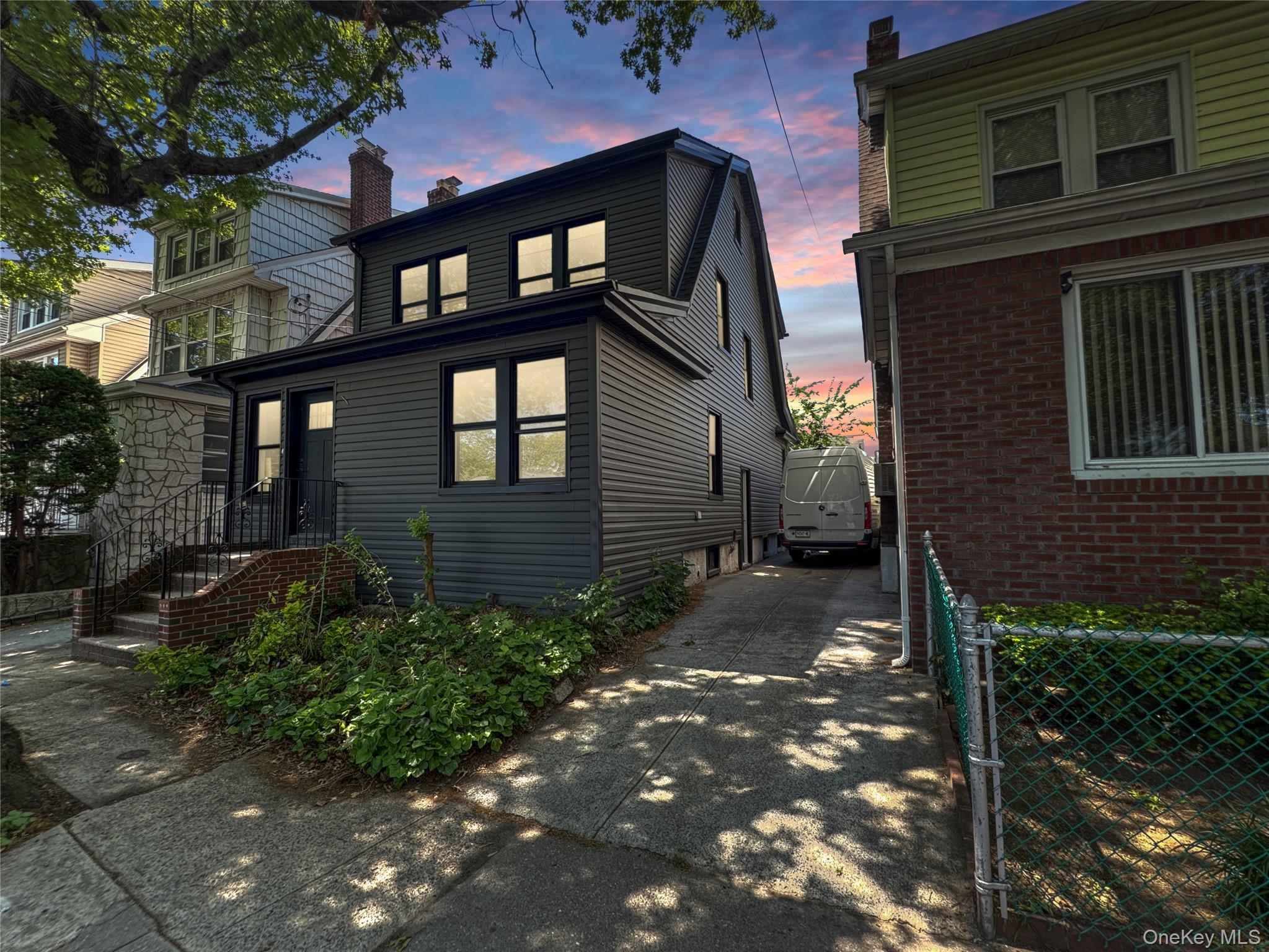 Single Family Springfield Queens, NY 11428, MLS-1000969-13