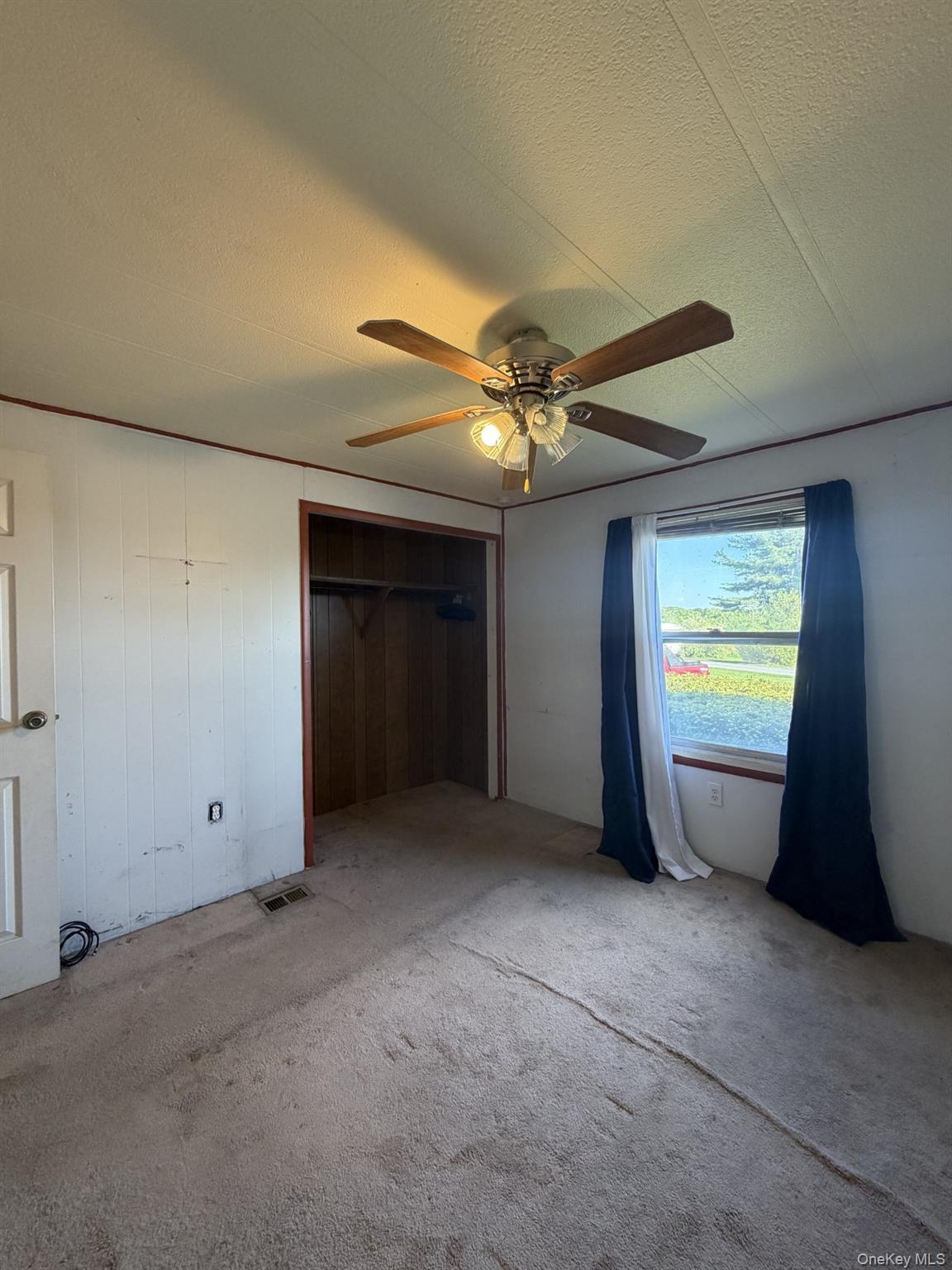 Single Family Holesapple  Dutchess County, NY 12522, MLS-1000972-15