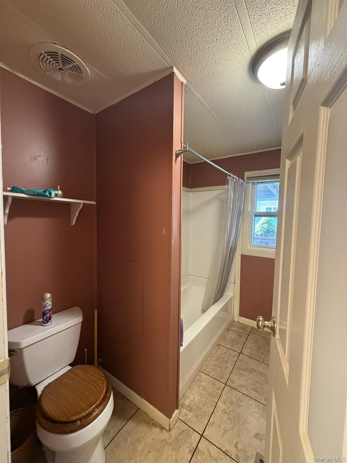 Single Family Holesapple  Dutchess County, NY 12522, MLS-1000972-19
