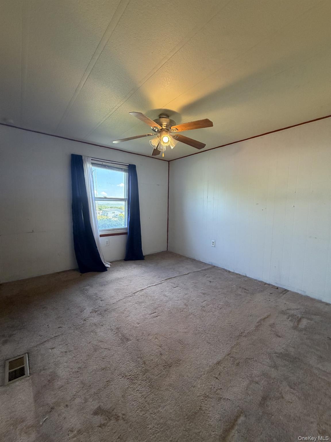 Single Family Holesapple  Dutchess County, NY 12522, MLS-1000972-22