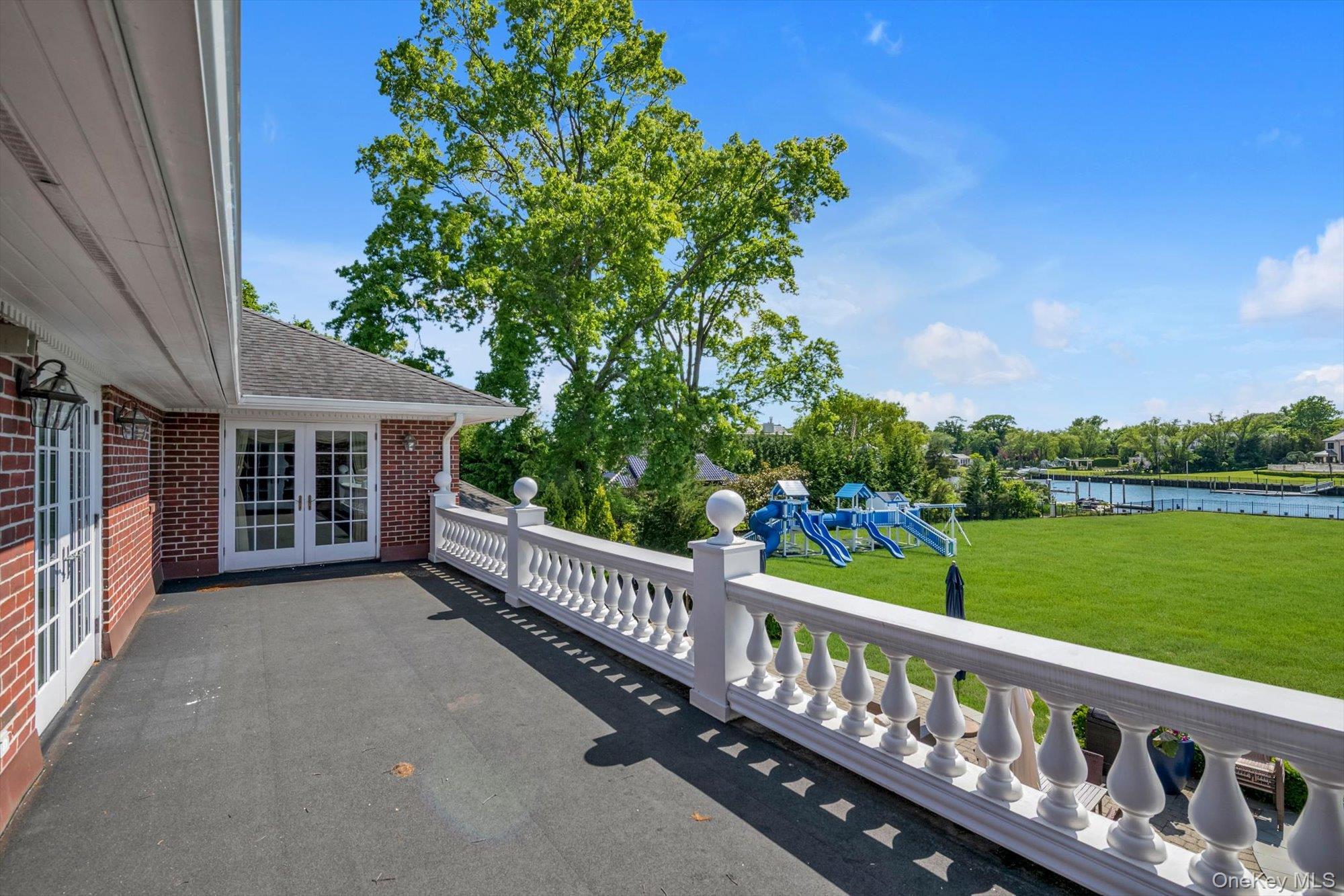 Single Family Seawane Drive Nassau County, NY 11557, MLS-1000982-33