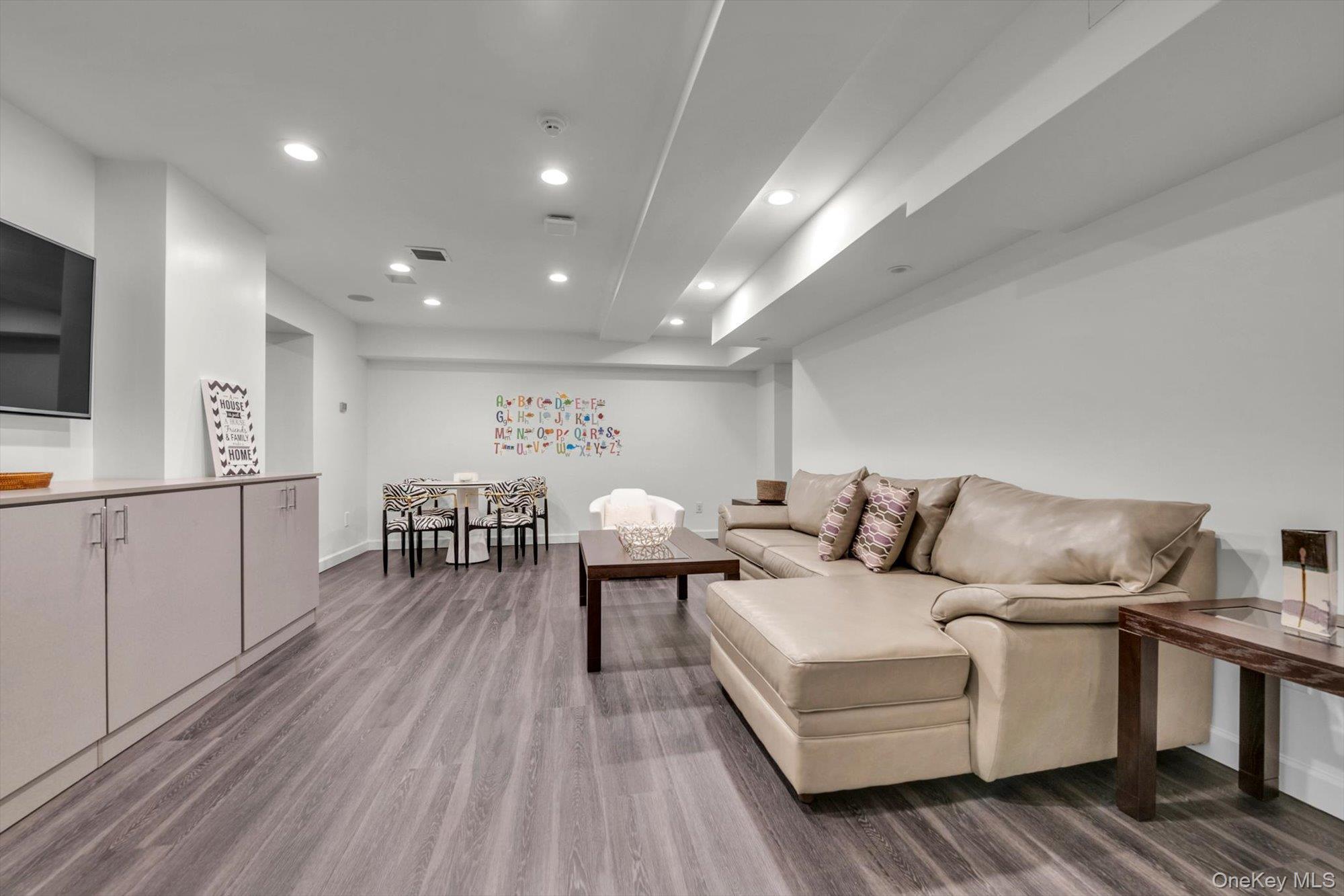 Single Family Seawane Drive Nassau County, NY 11557, MLS-1000982-36