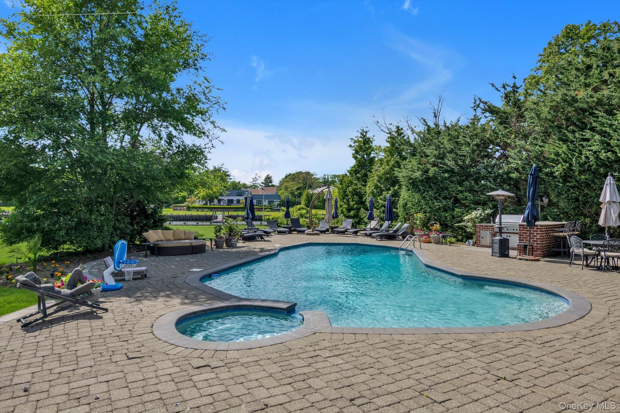 Single Family Seawane Drive Nassau County, NY 11557, MLS-1000982-39